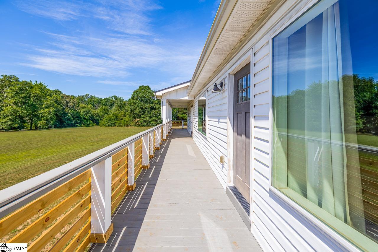 455 Aiken Chapel Road Taylors, SC 29687