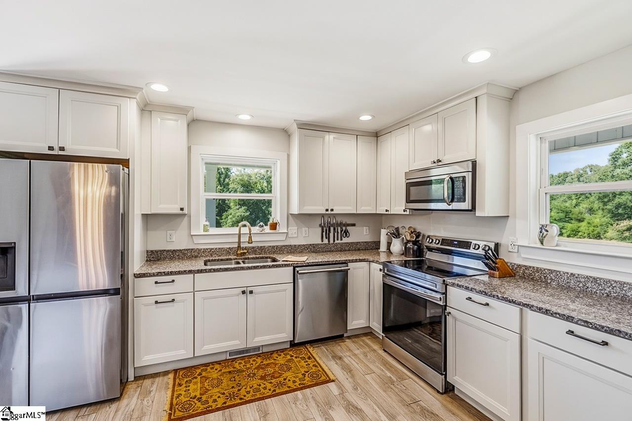 455 Aiken Chapel Road Taylors, SC 29687