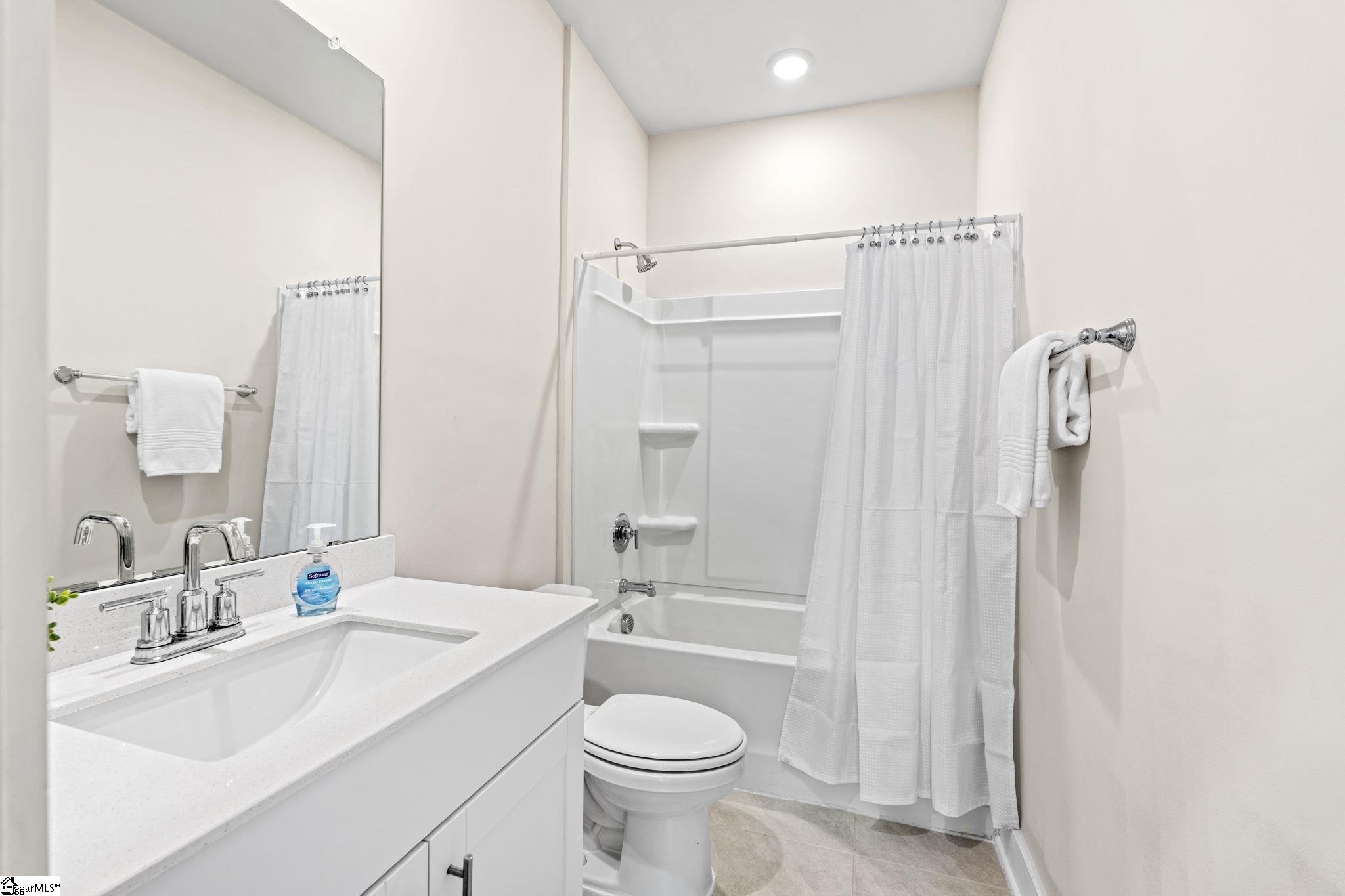 569 Laxton Road Greer, SC 29651