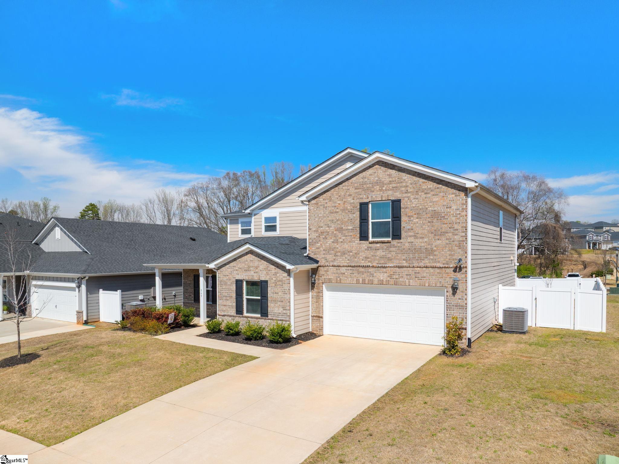 569 Laxton Road Greer, SC 29651