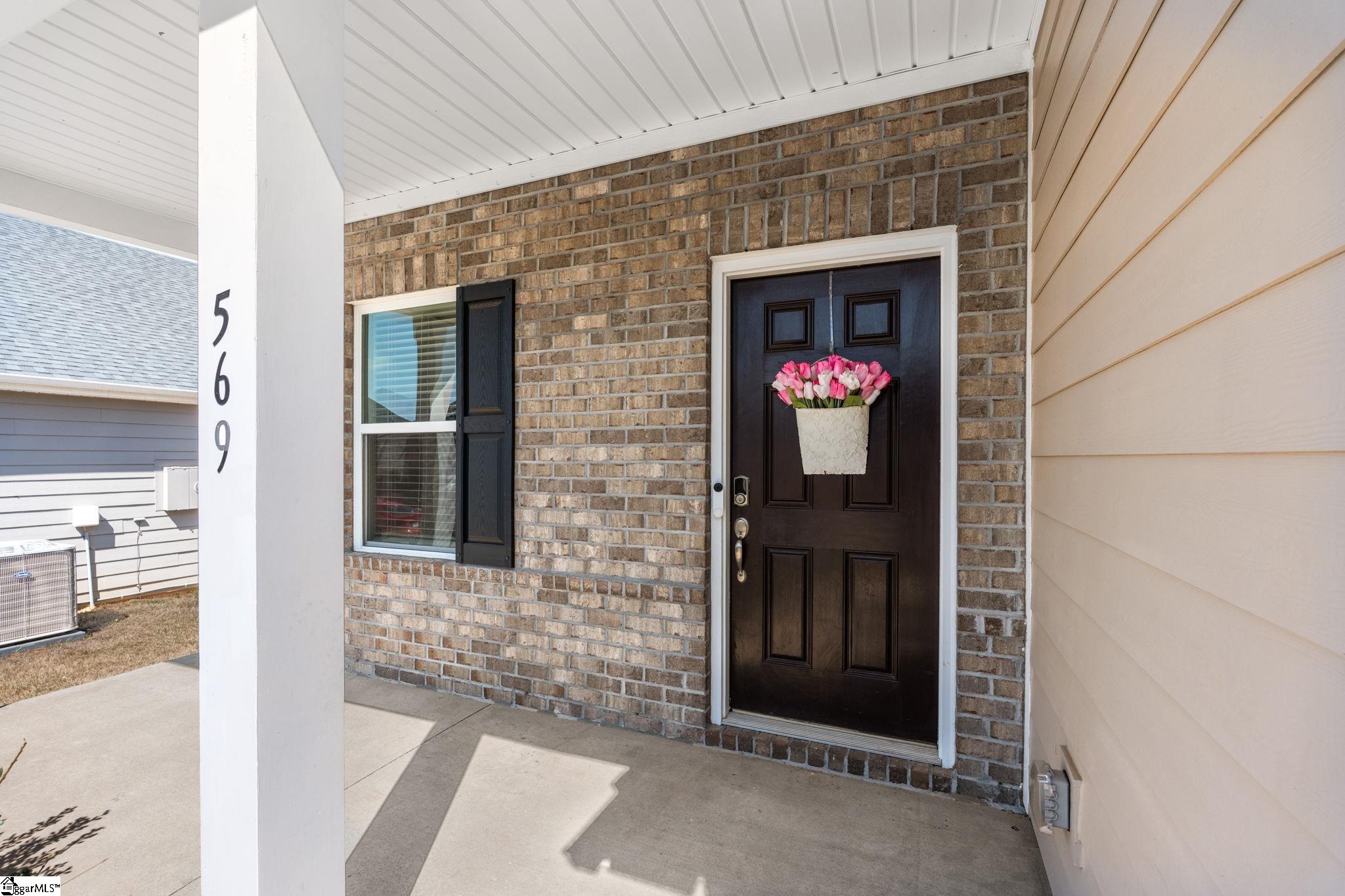 569 Laxton Road Greer, SC 29651