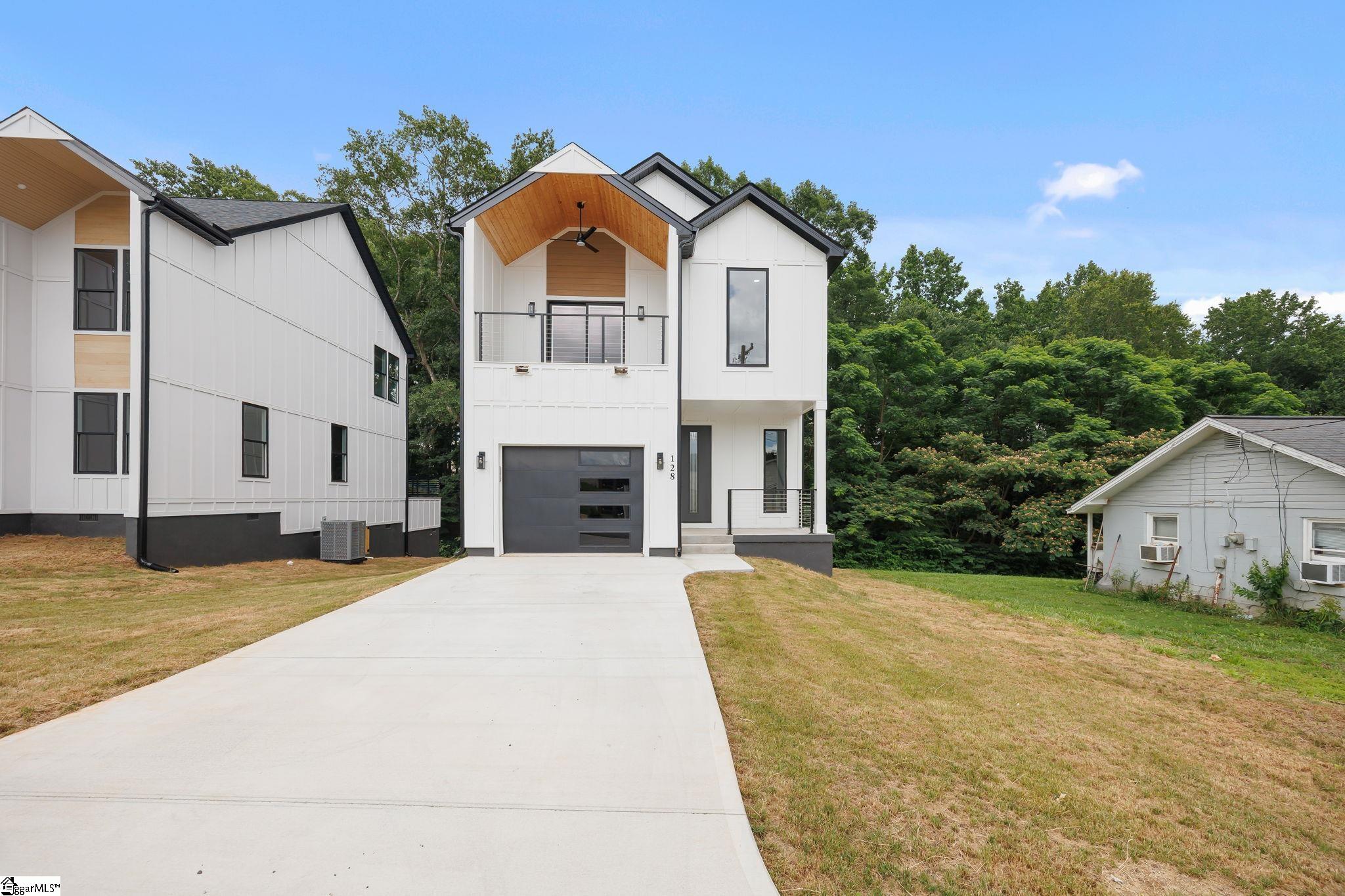 128 Lyman Avenue Duncan, SC 29334