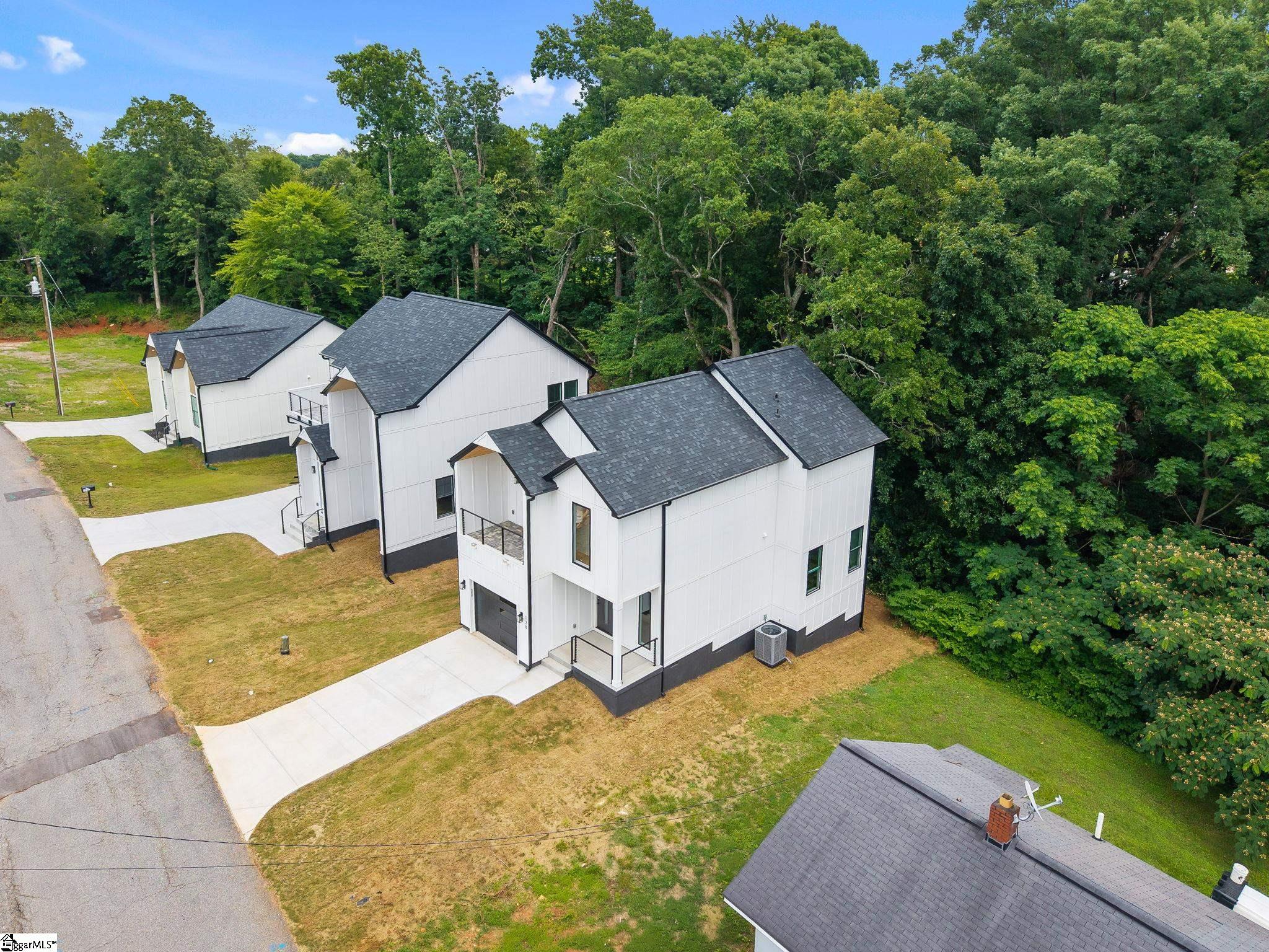 128 Lyman Avenue Duncan, SC 29334