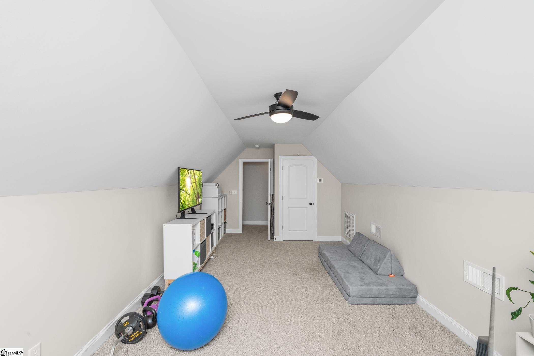 1984 Friendship Church Road Gray Court, SC 29645-4033