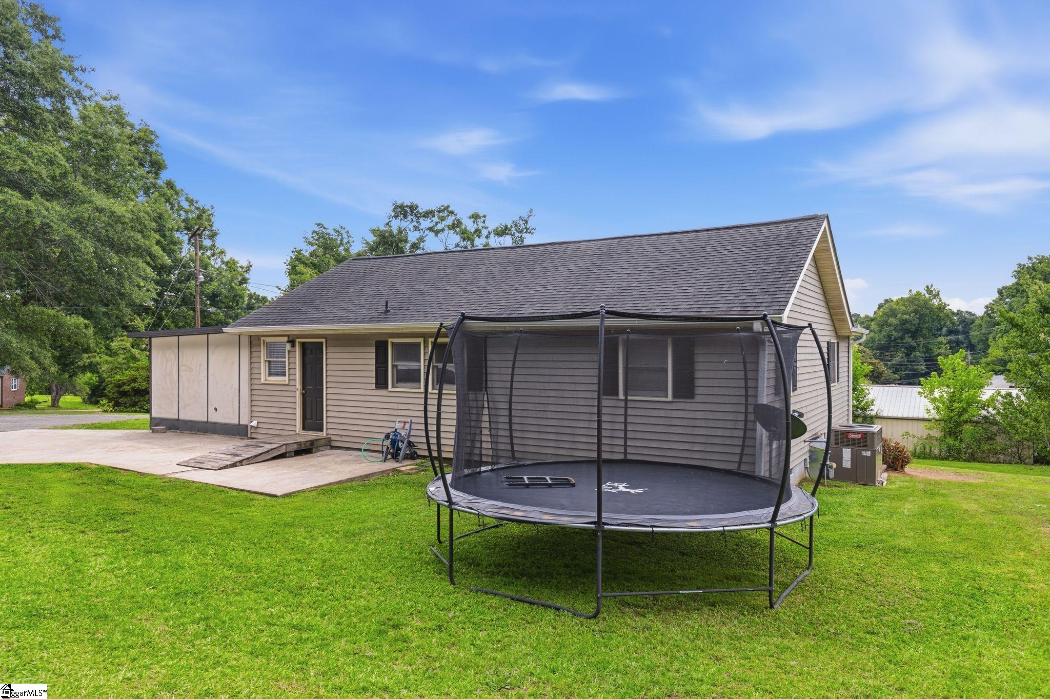 617 Pumpkintown Highway Pickens, SC 29671