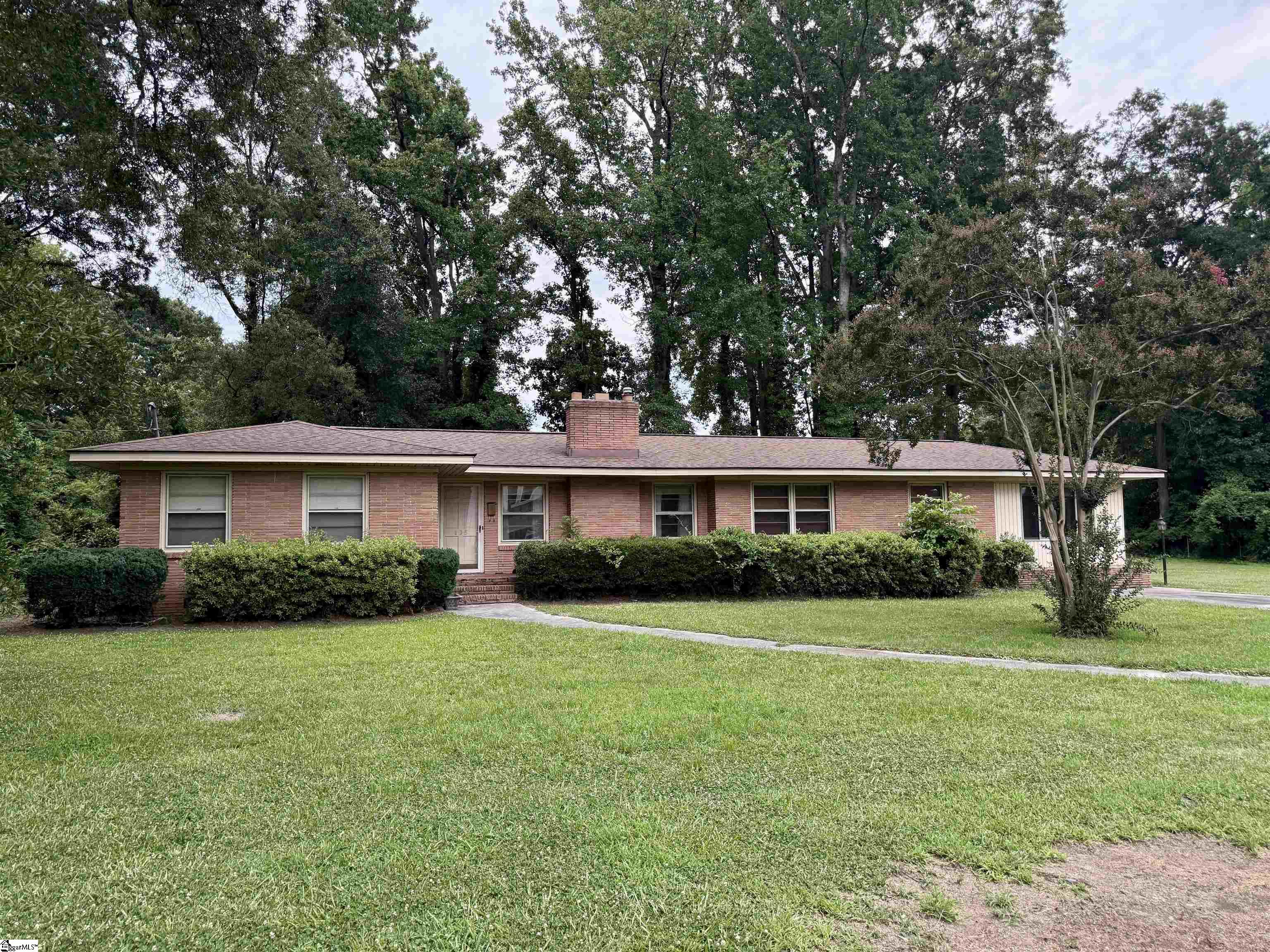 105 Ansel Drive, Clinton, SC 29325
