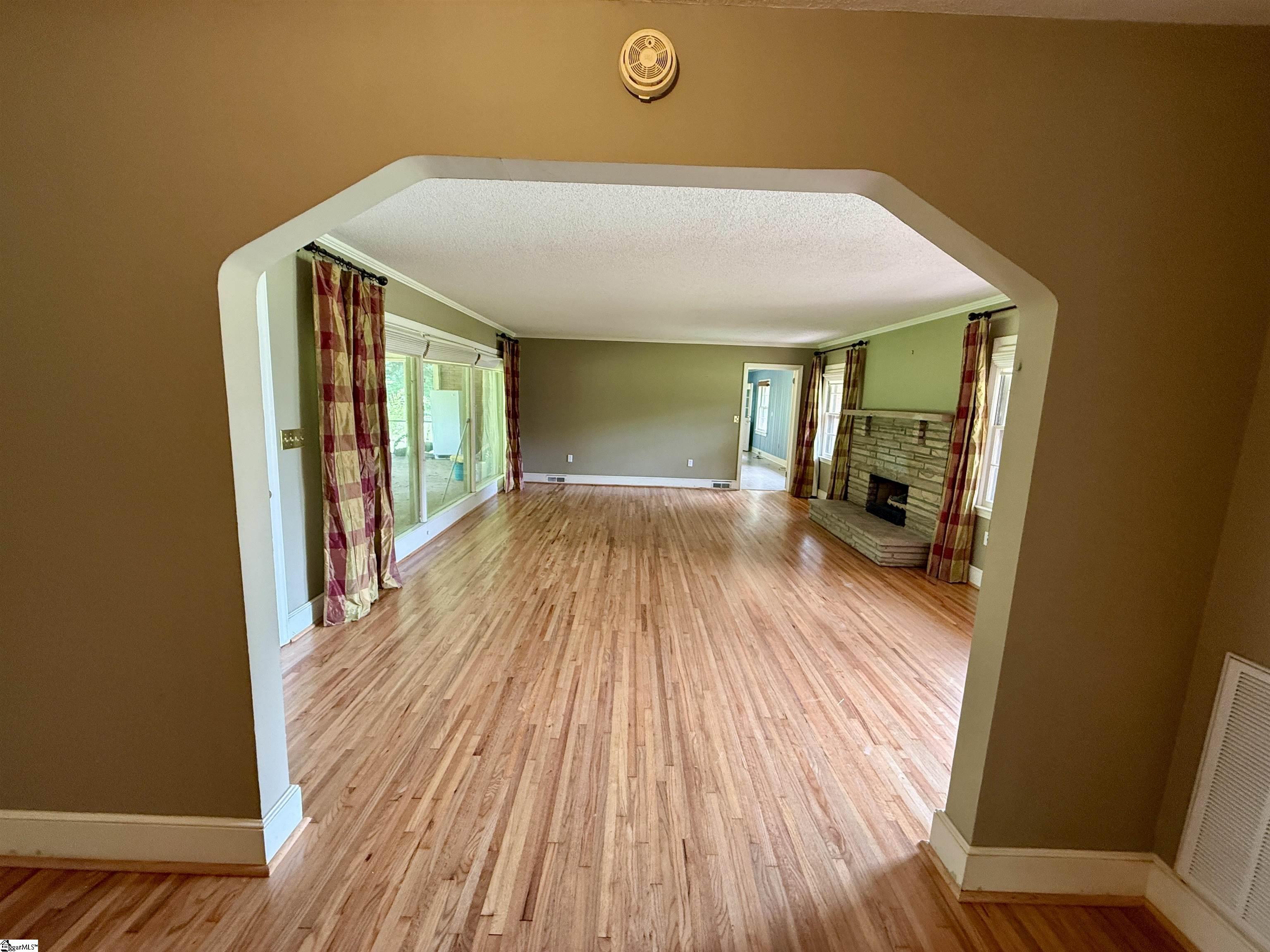 105 Ansel Drive Clinton, SC 29325