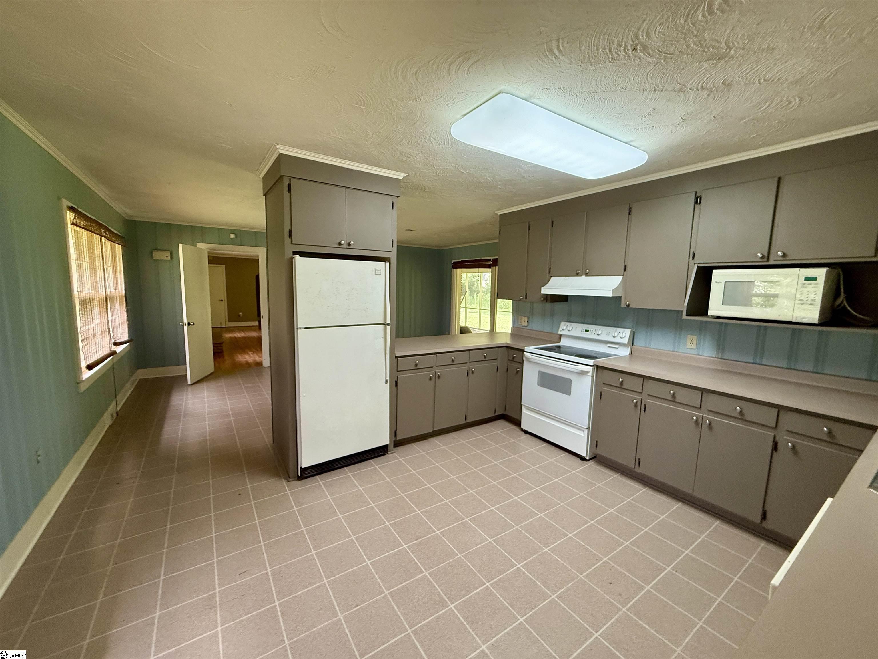 105 Ansel Drive Clinton, SC 29325