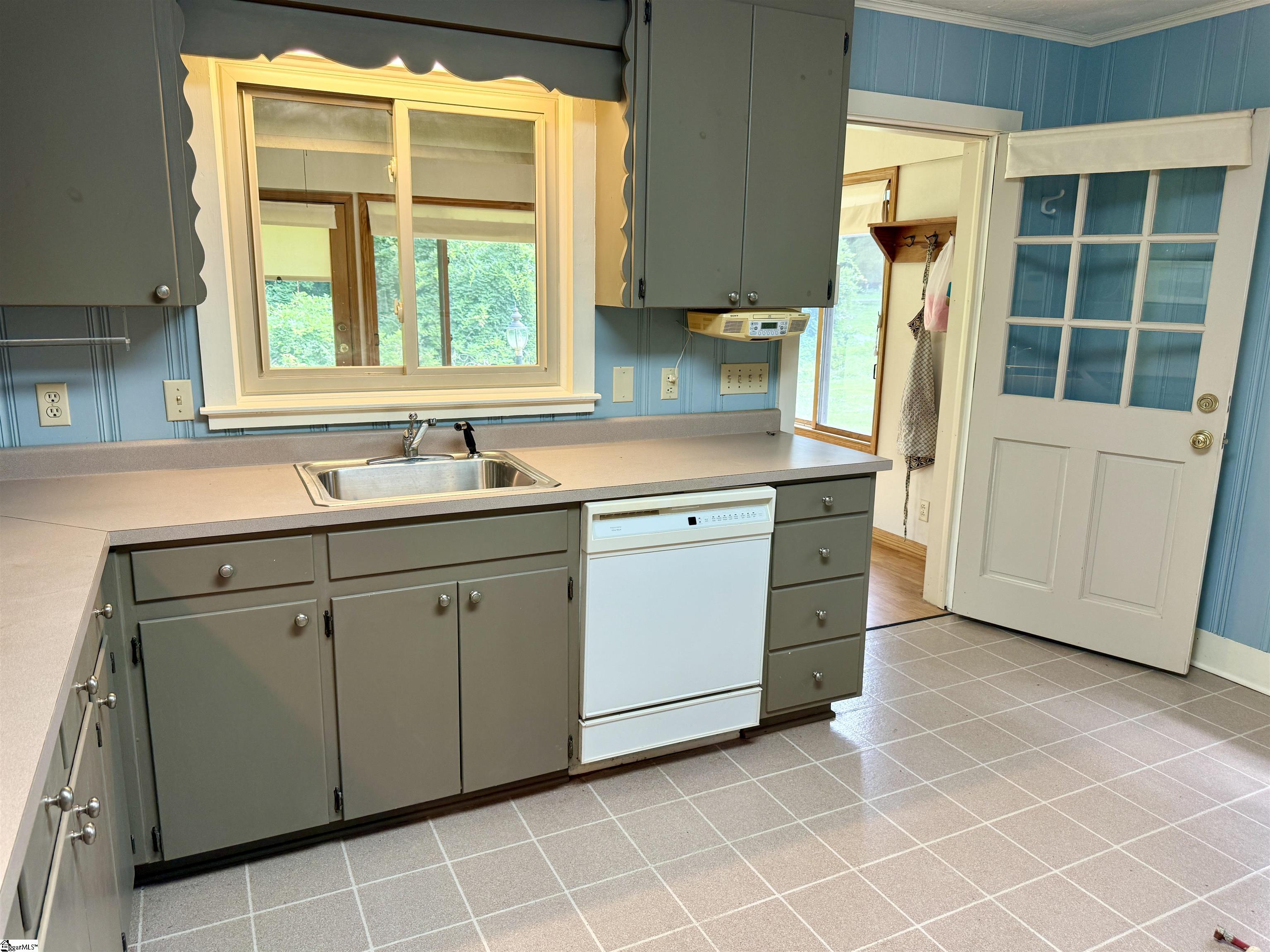 105 Ansel Drive Clinton, SC 29325