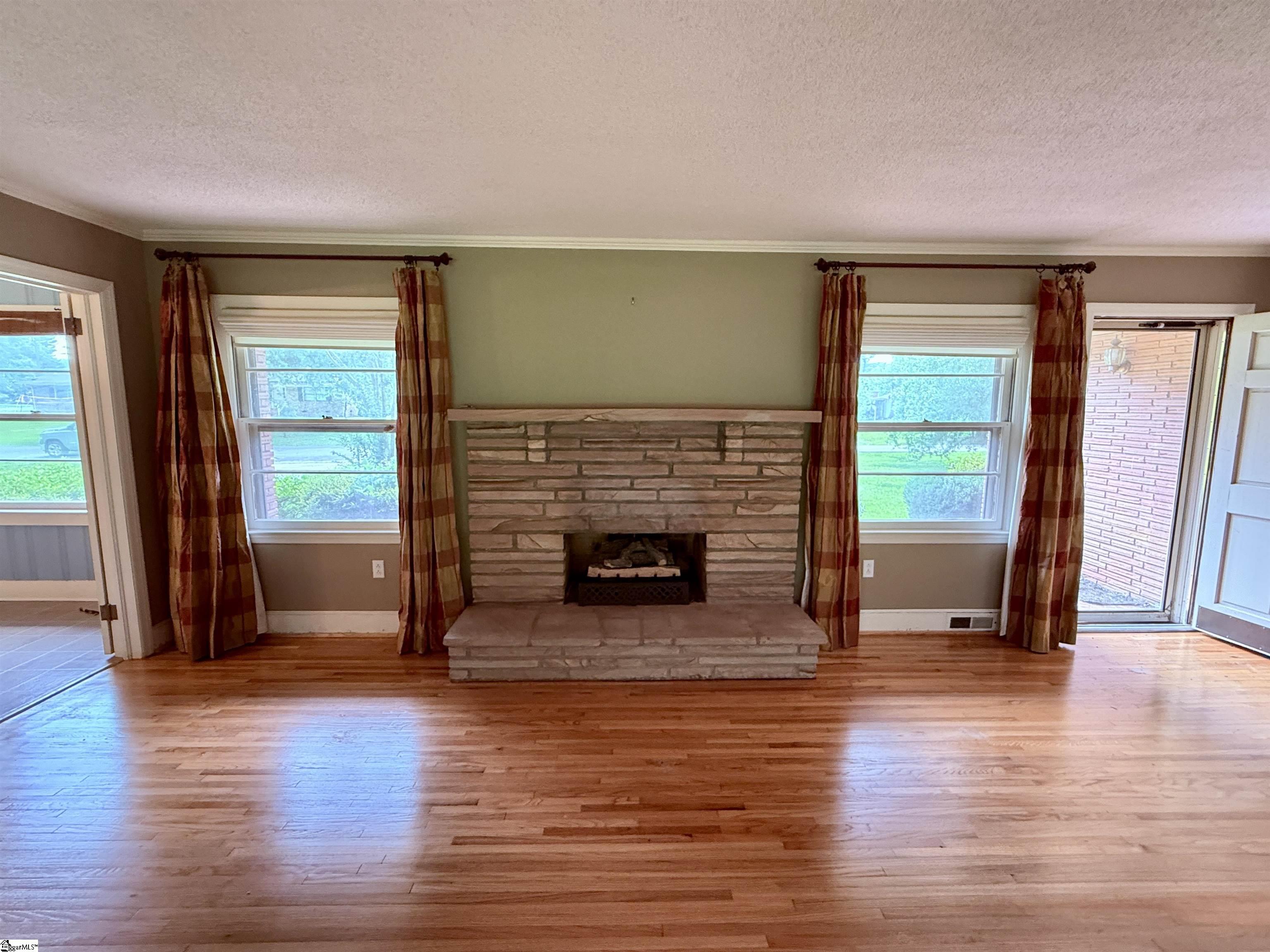 105 Ansel Drive Clinton, SC 29325