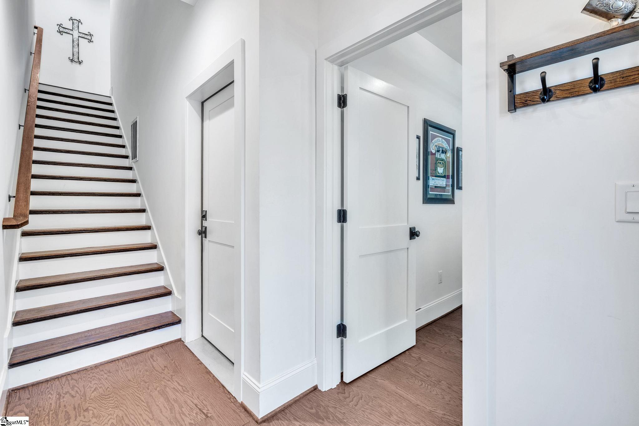 21 Conwell Street Greenville, SC 29601