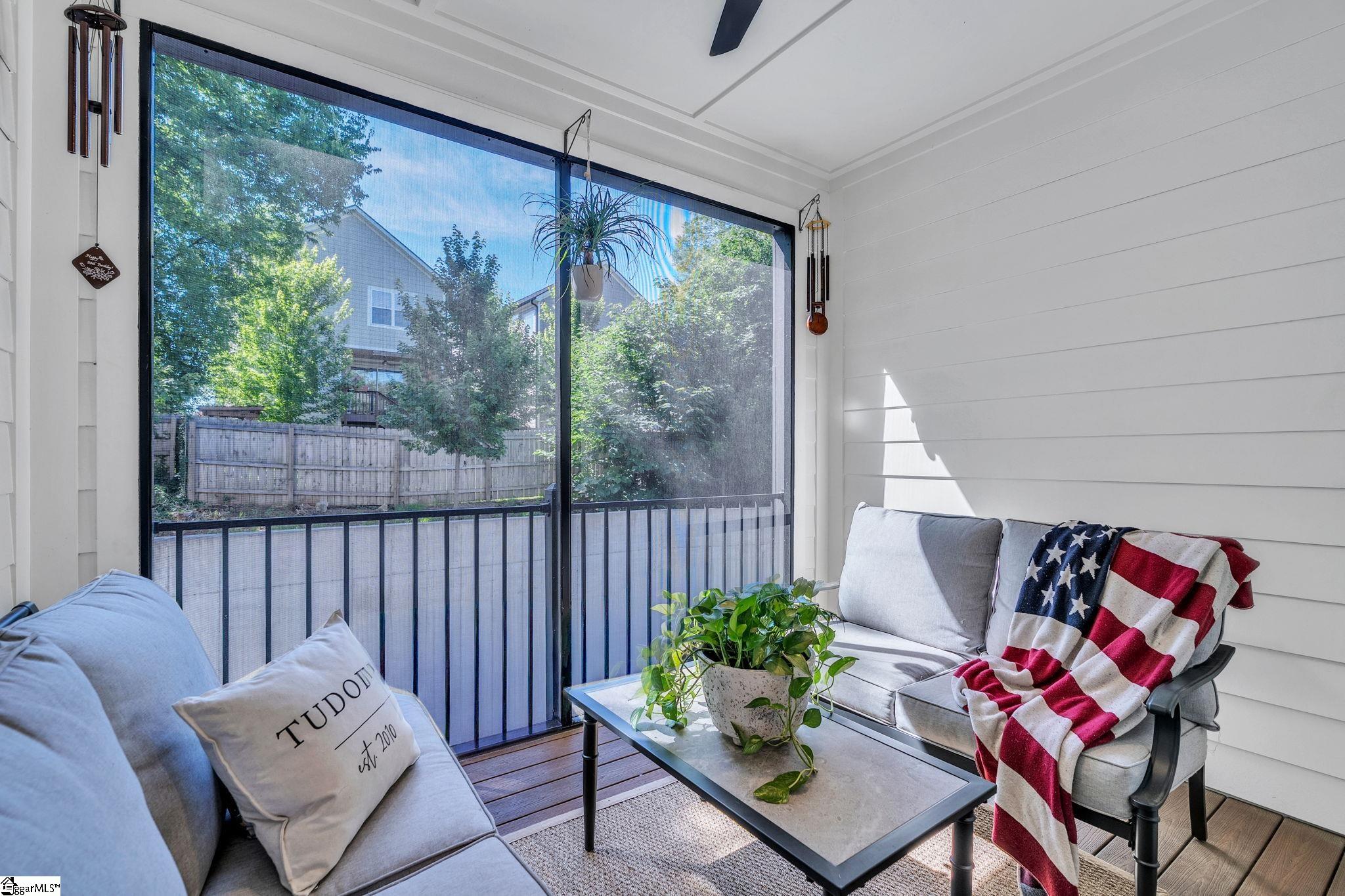 21 Conwell Street Greenville, SC 29601