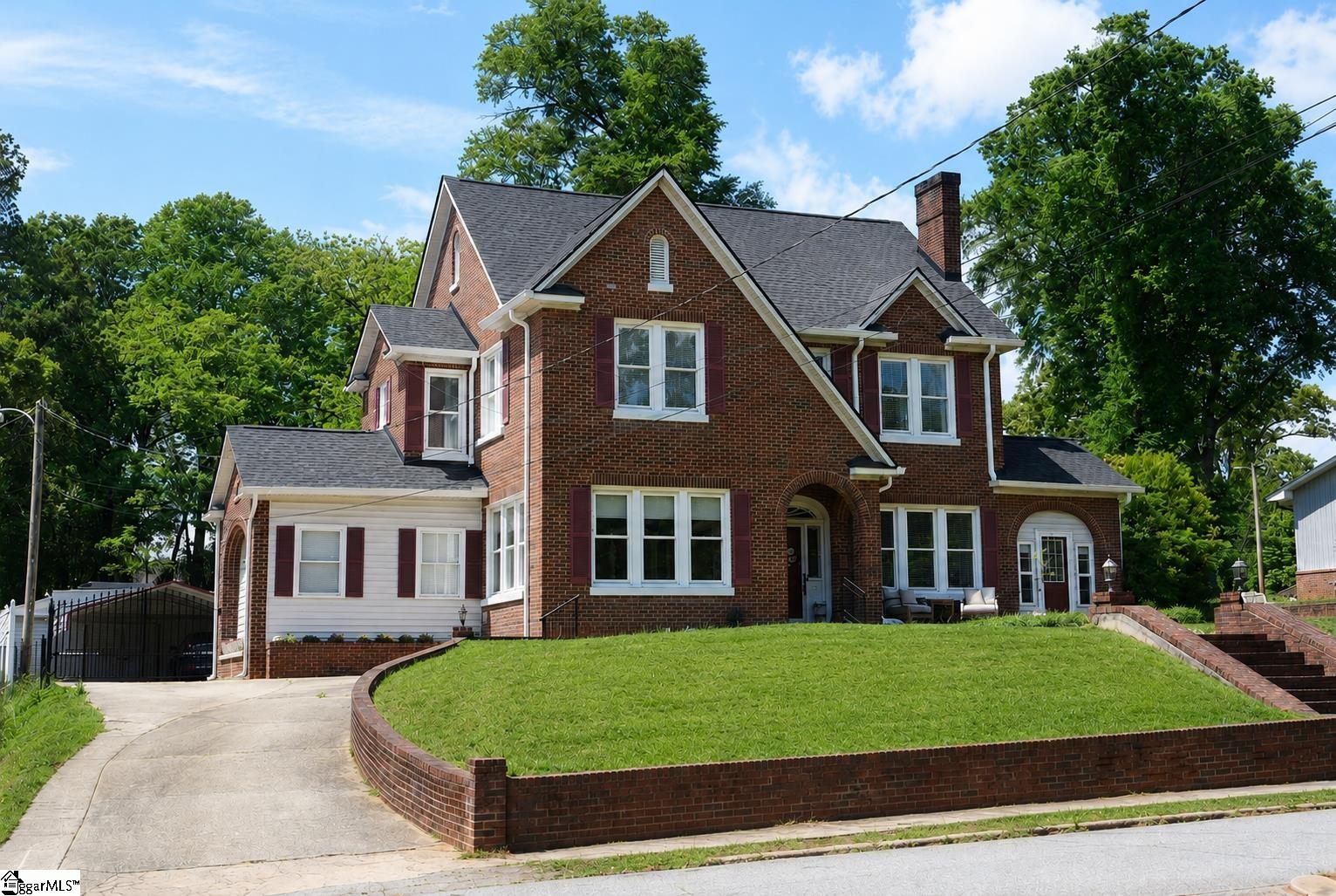 906 College Drive Gaffney, SC 29340
