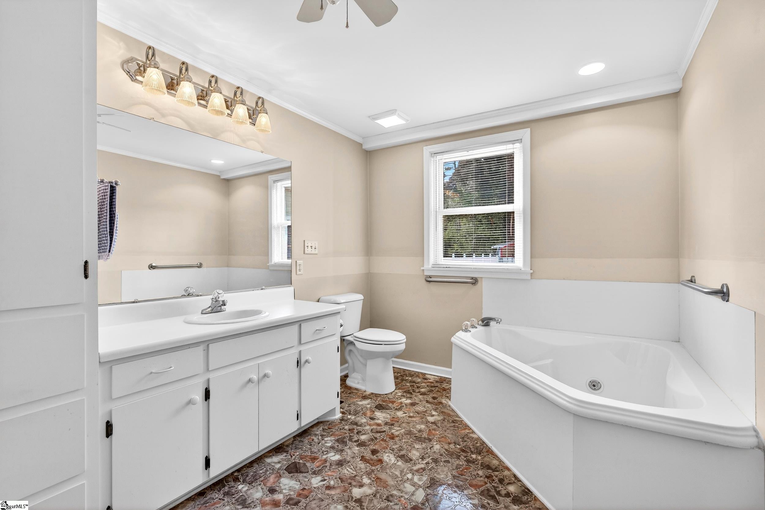 906 College Drive Gaffney, SC 29340