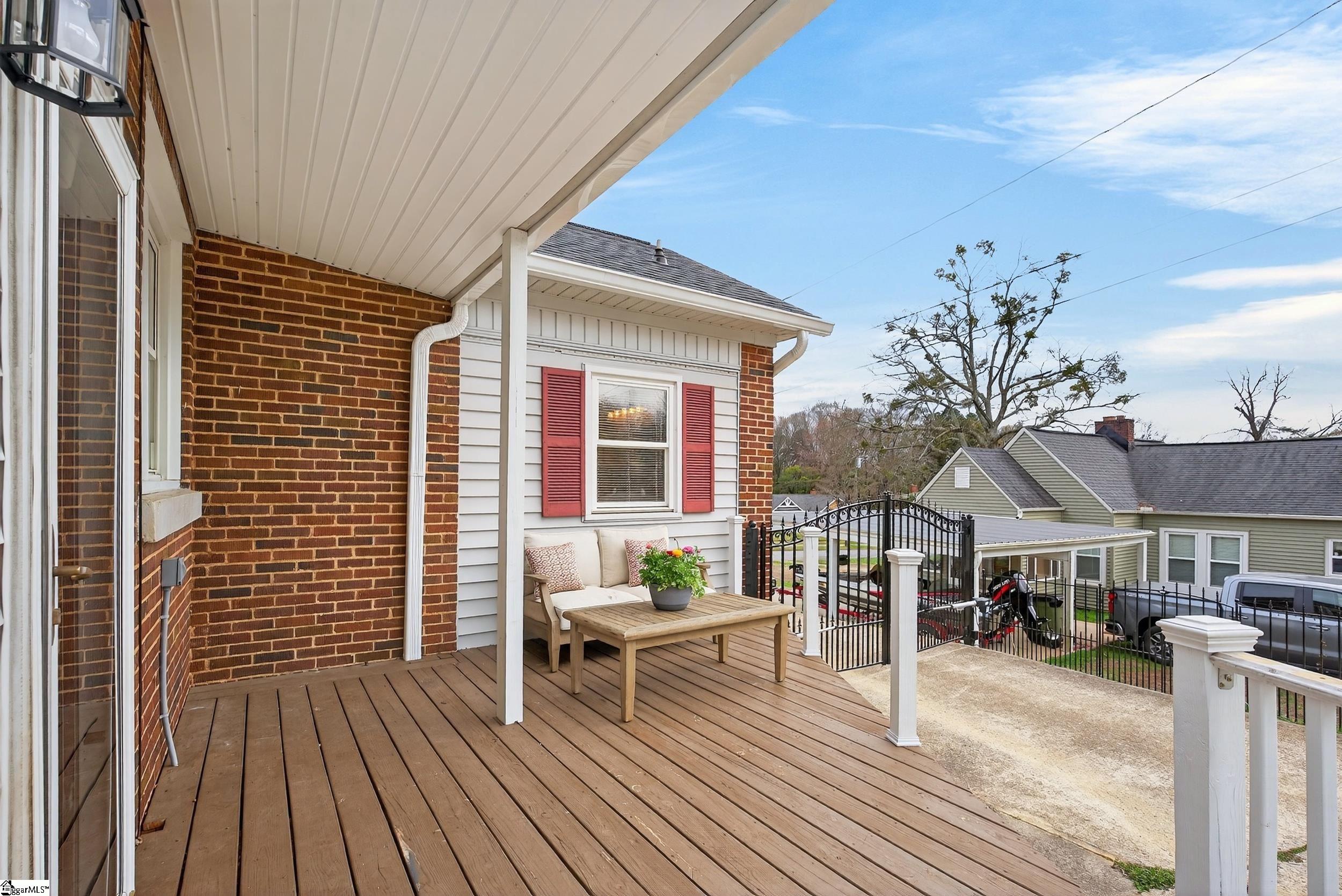 906 College Drive Gaffney, SC 29340