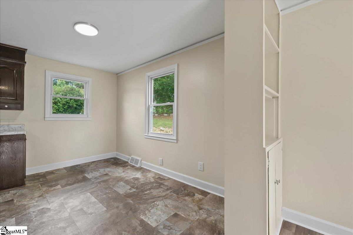 108 Valley Drive Greer, SC 29651