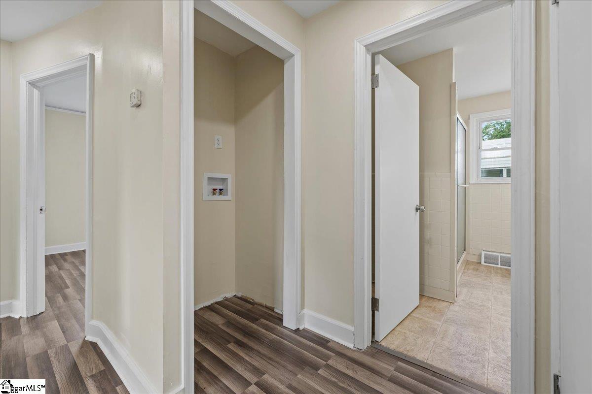 108 Valley Drive Greer, SC 29651