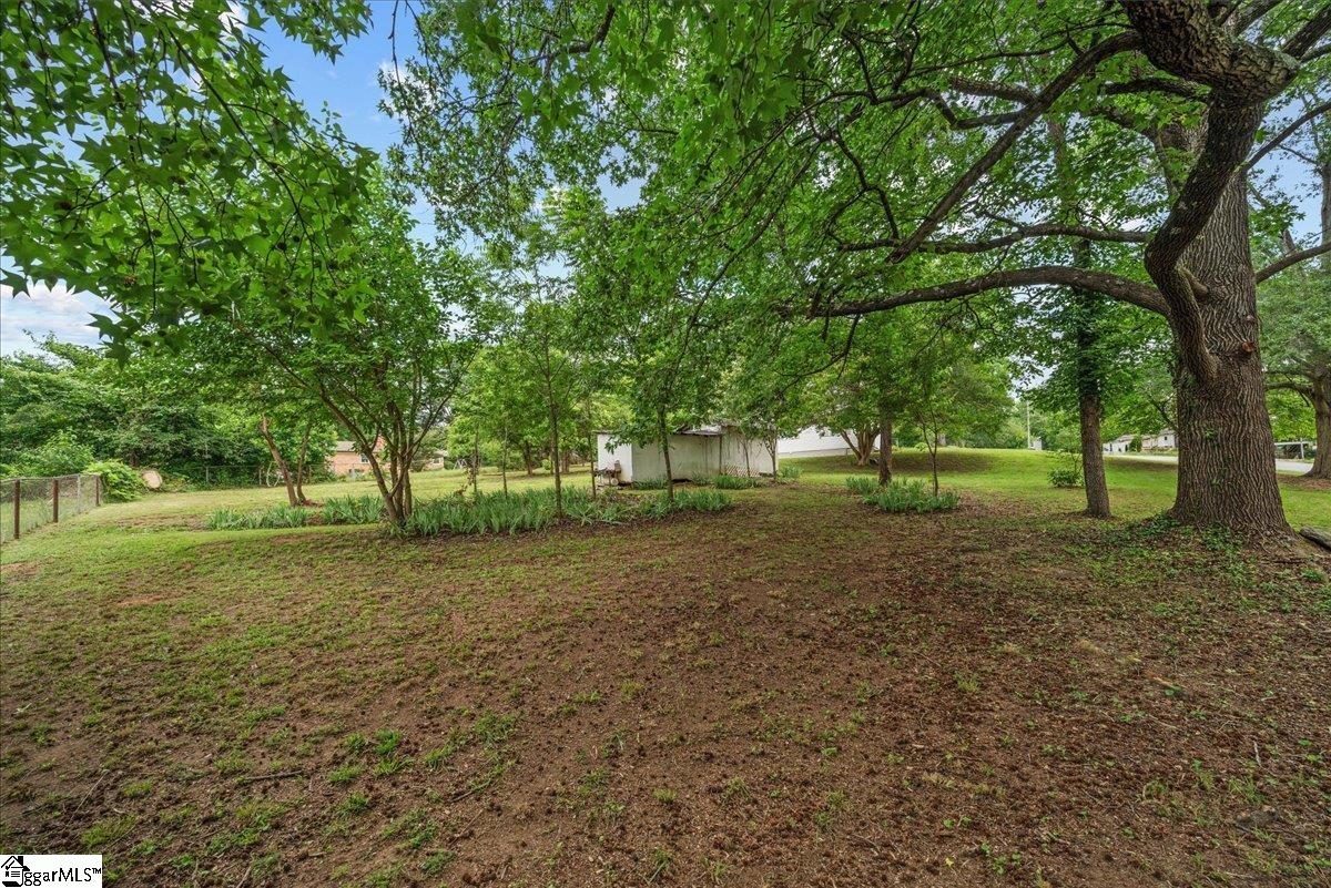 108 Valley Drive Greer, SC 29651