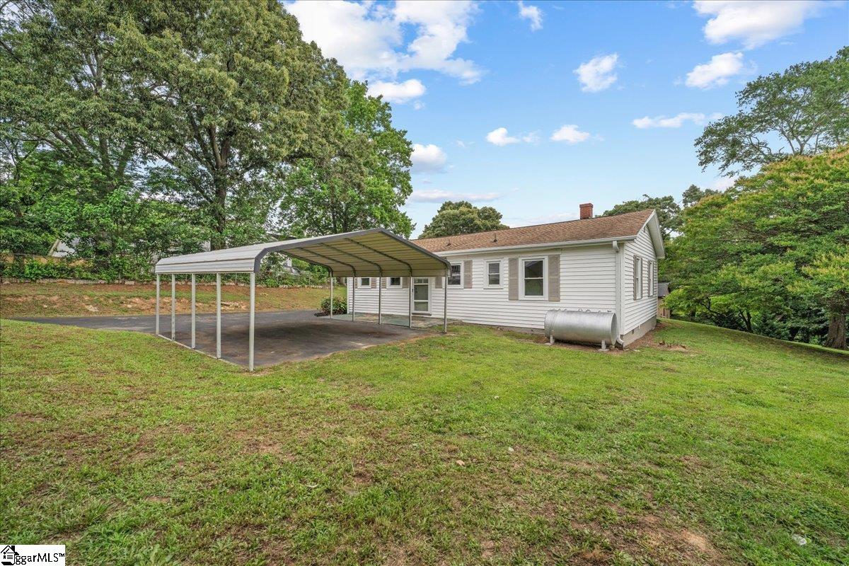 108 Valley Drive Greer, SC 29651