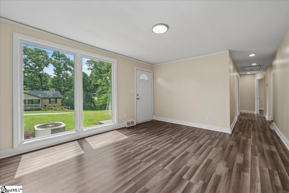 108 Valley Drive Greer, SC 29651