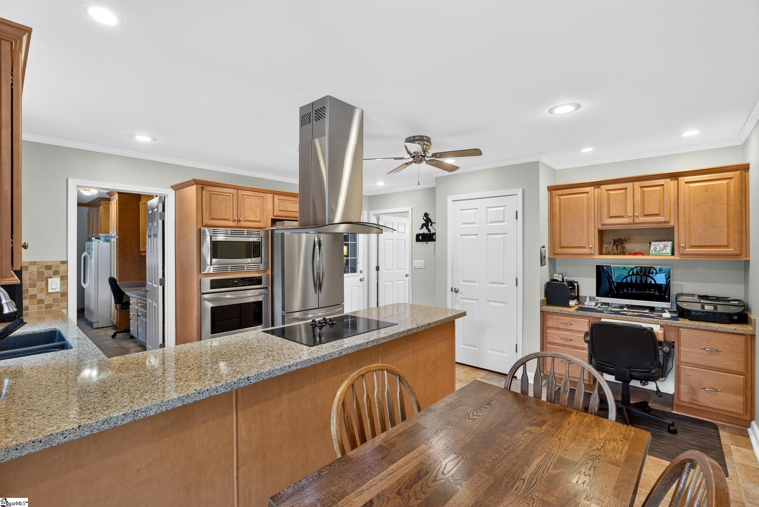 208 Holly Road Taylors, SC 29687