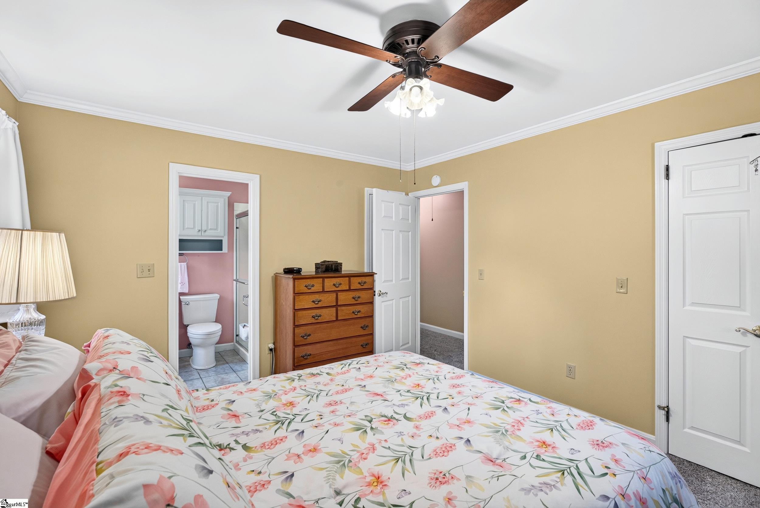 208 Holly Road Taylors, SC 29687