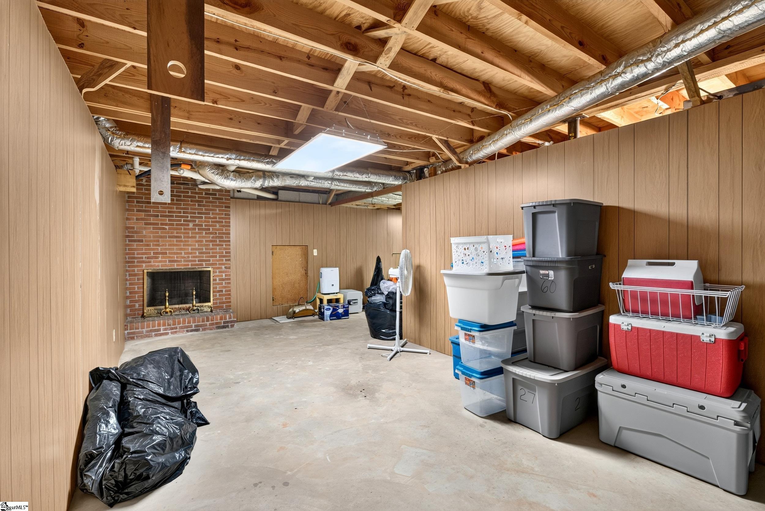 208 Holly Road Taylors, SC 29687