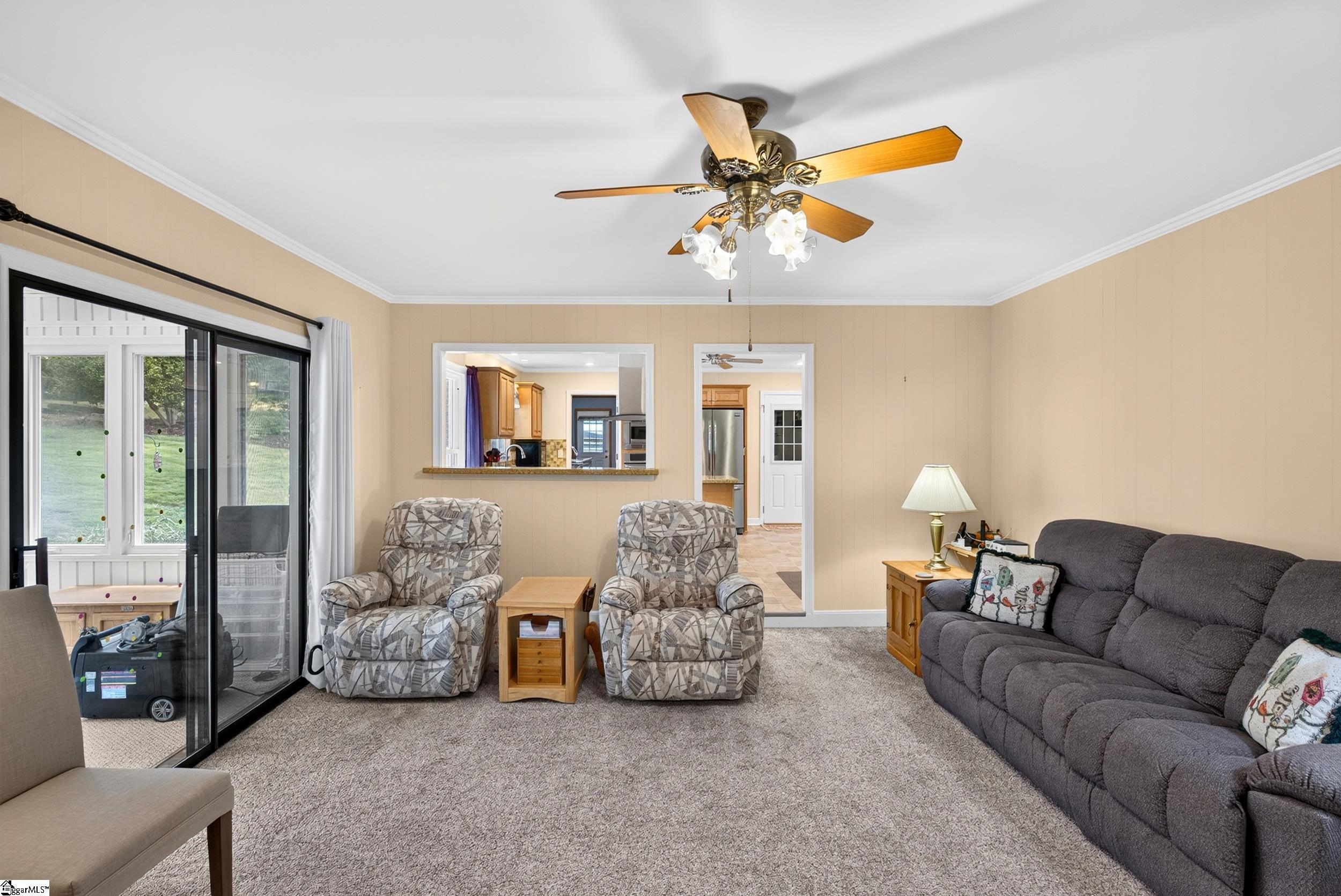 208 Holly Road Taylors, SC 29687