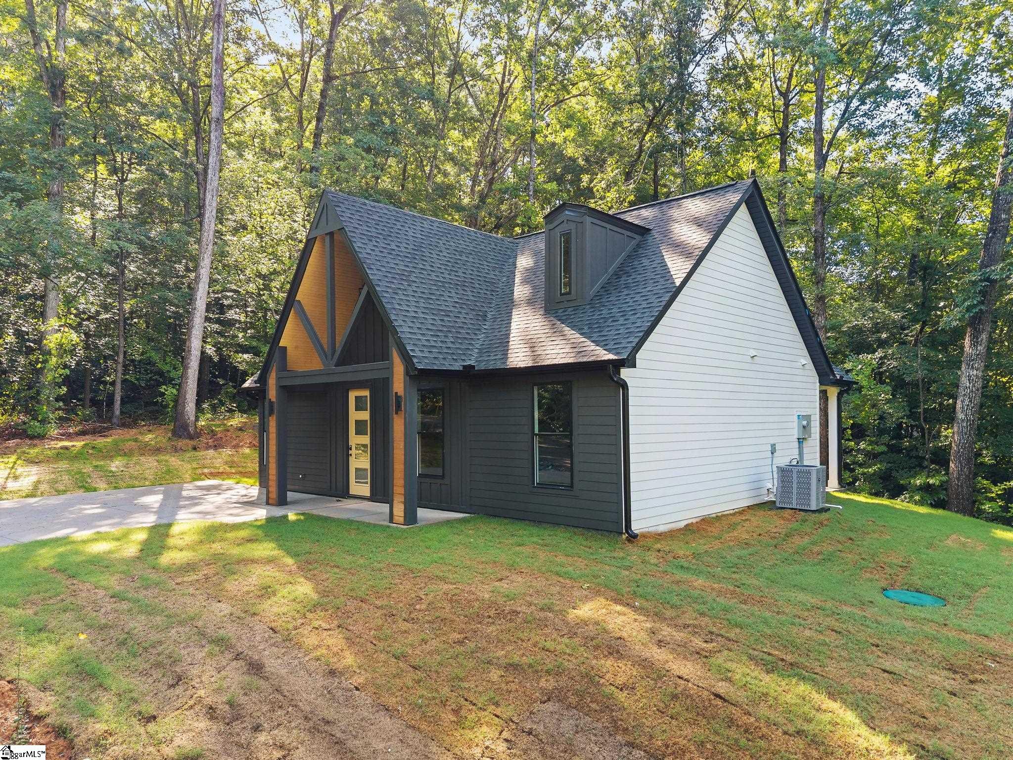 502 Wren Drive Westminster, SC 29693
