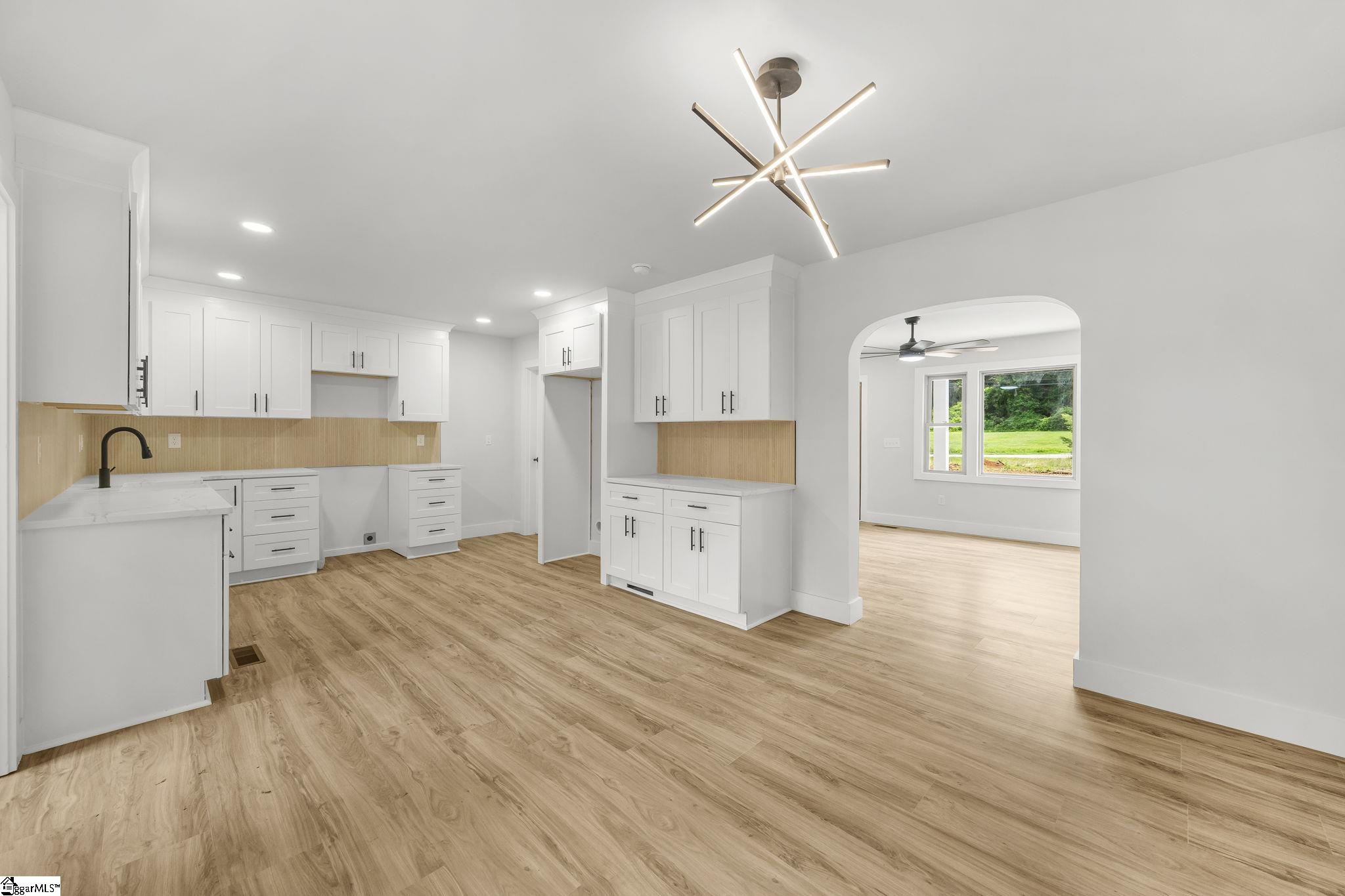 5497 Old Buncombe Road Greenville, SC 29609