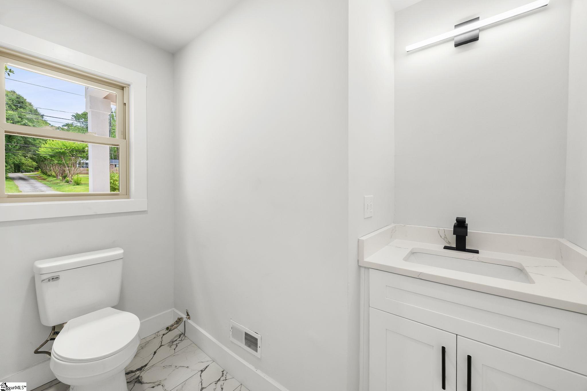 5497 Old Buncombe Road Greenville, SC 29609