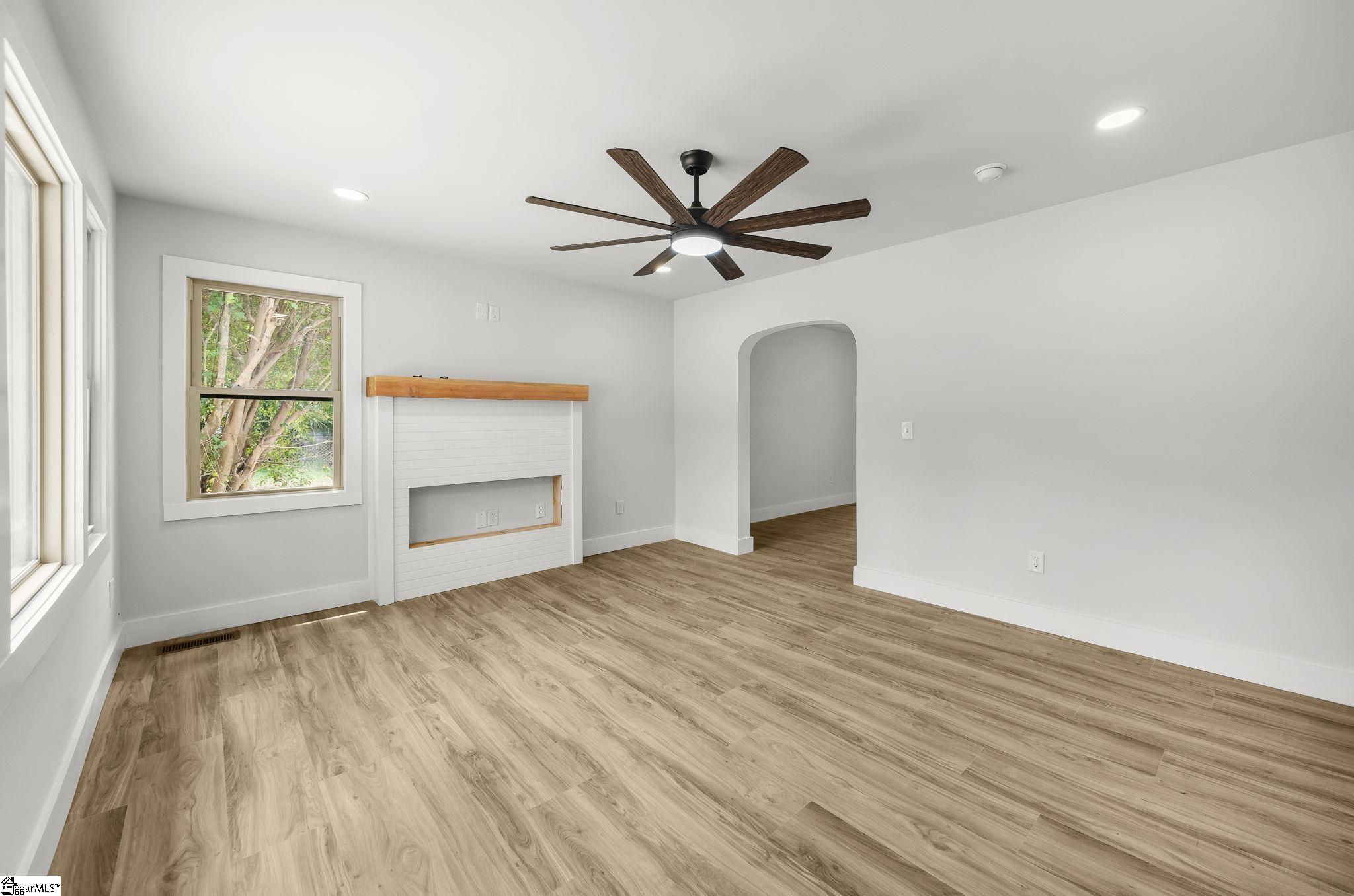 5497 Old Buncombe Road Greenville, SC 29609