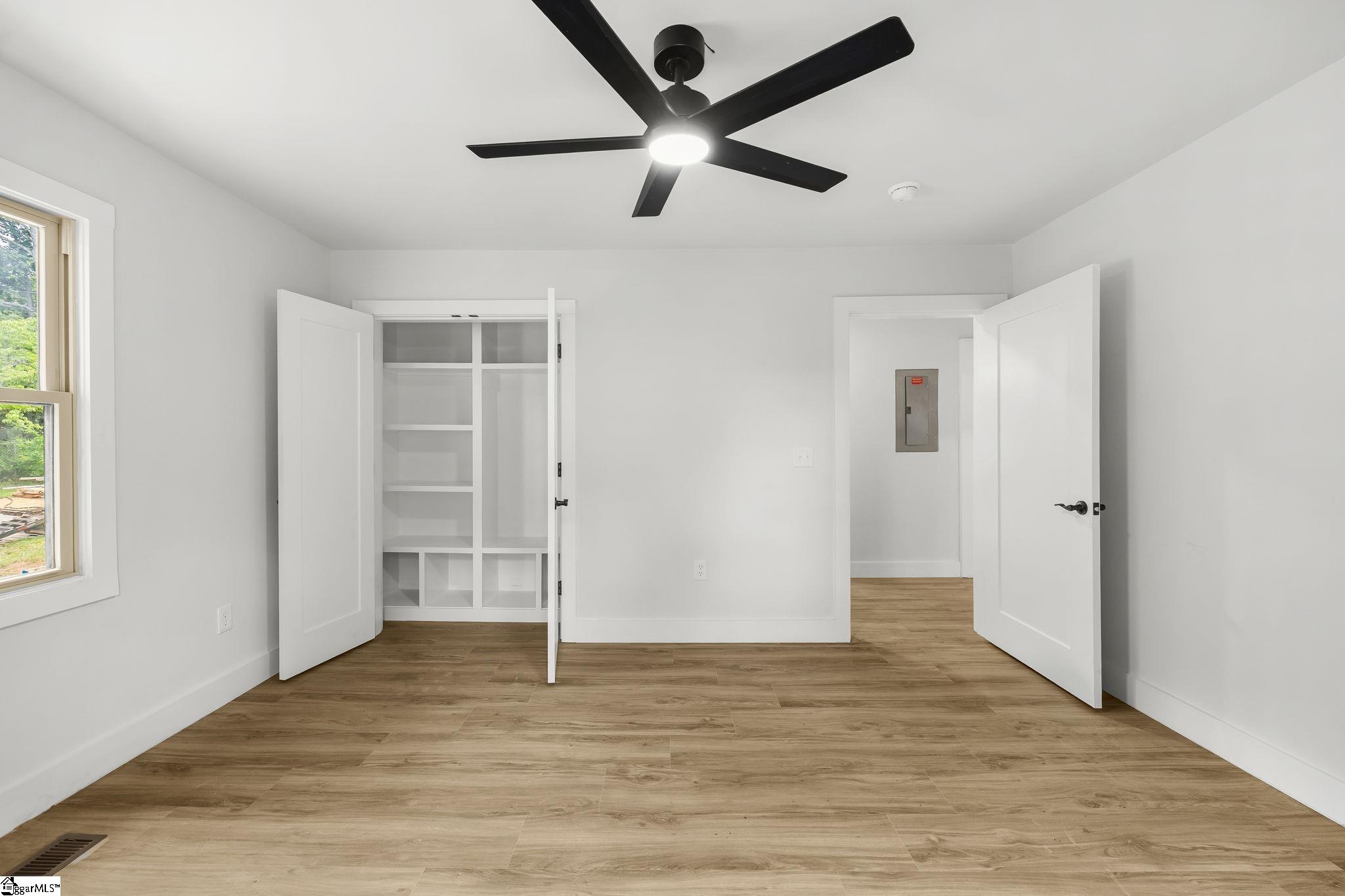 5497 Old Buncombe Road Greenville, SC 29609