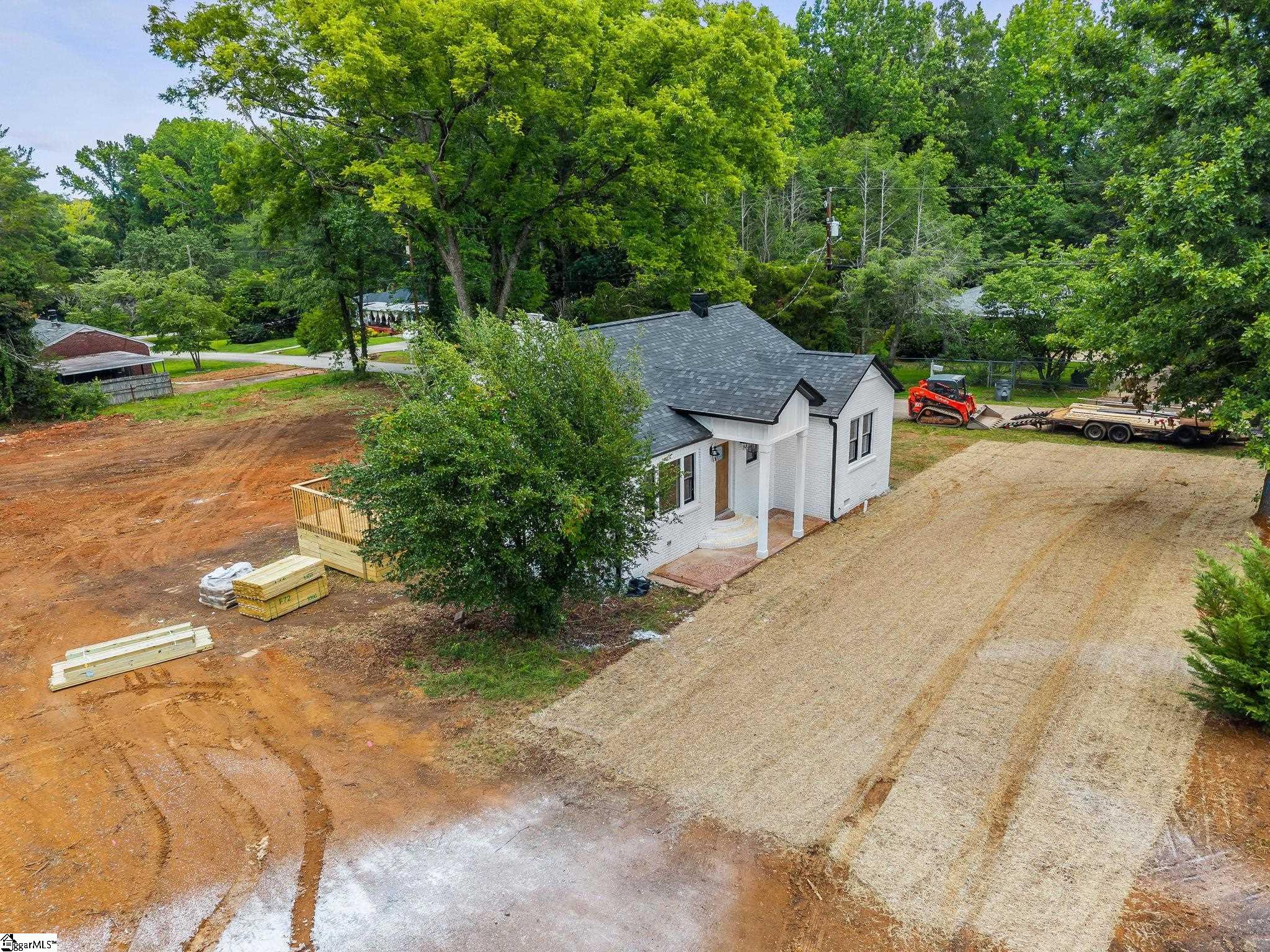 5497 Old Buncombe Road Greenville, SC 29609