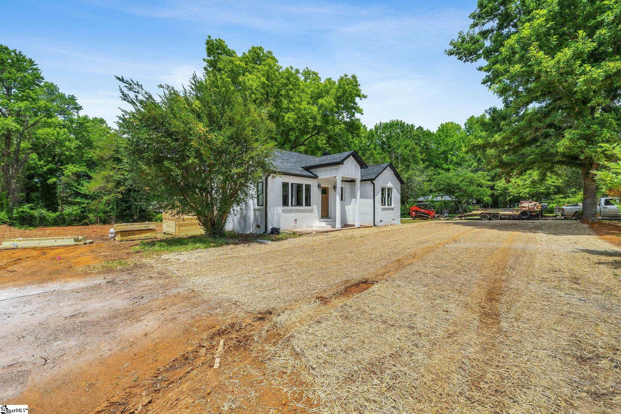 5497 Old Buncombe Road Greenville, SC 29609