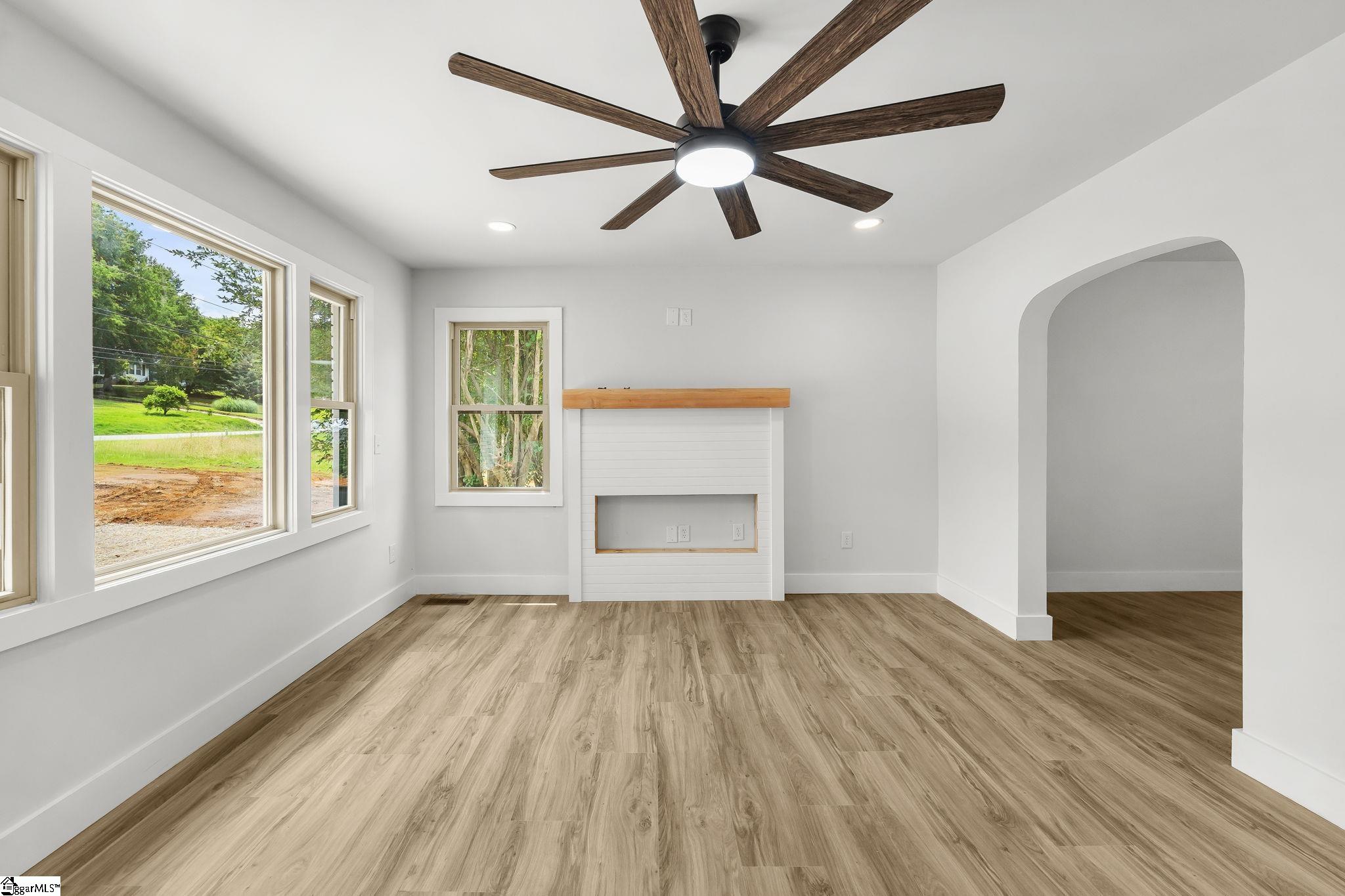 5497 Old Buncombe Road Greenville, SC 29609