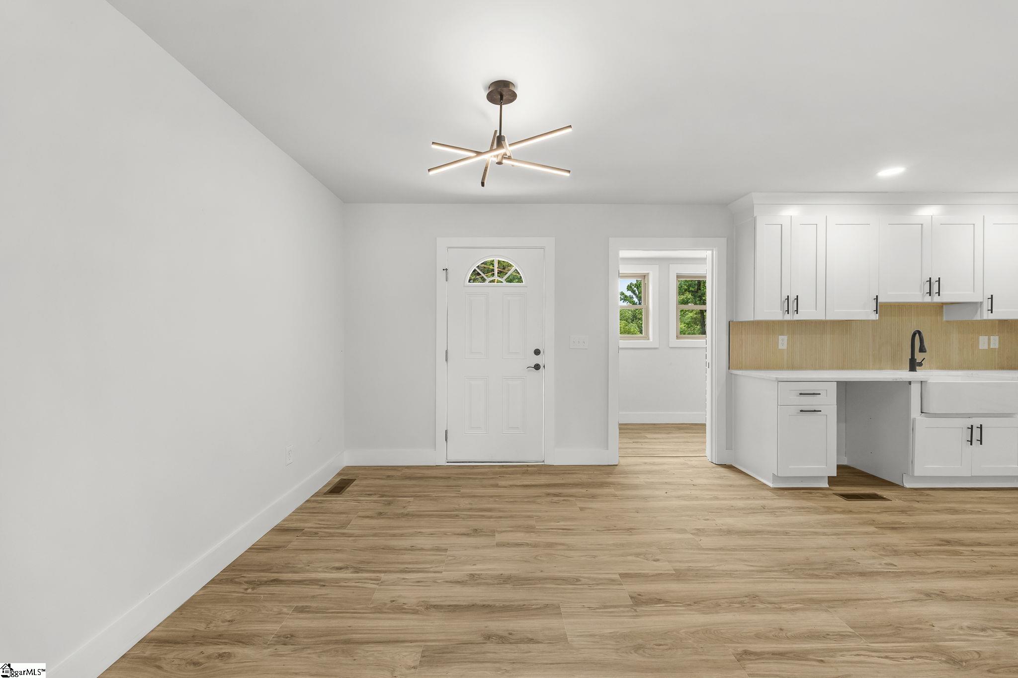 5497 Old Buncombe Road Greenville, SC 29609