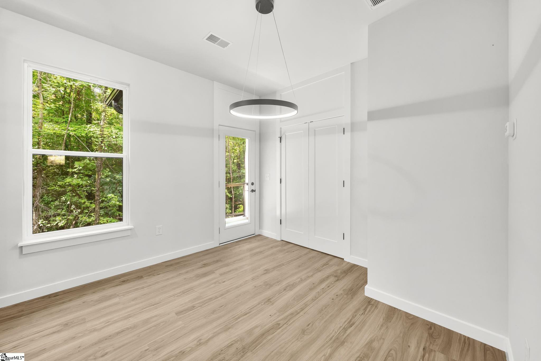 143 Nottingham Drive Westminster, SC 29693