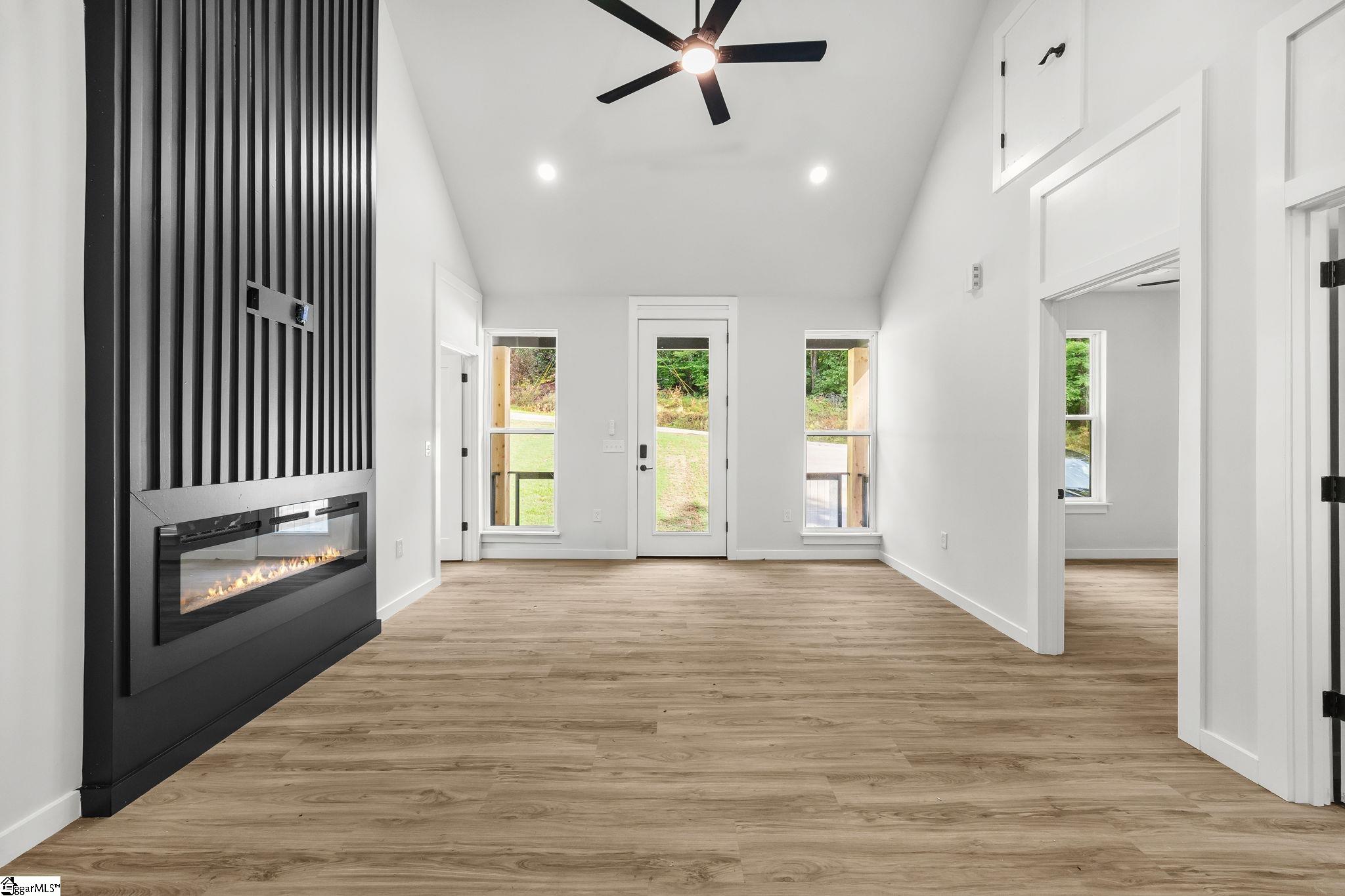 143 Nottingham Drive Westminster, SC 29693