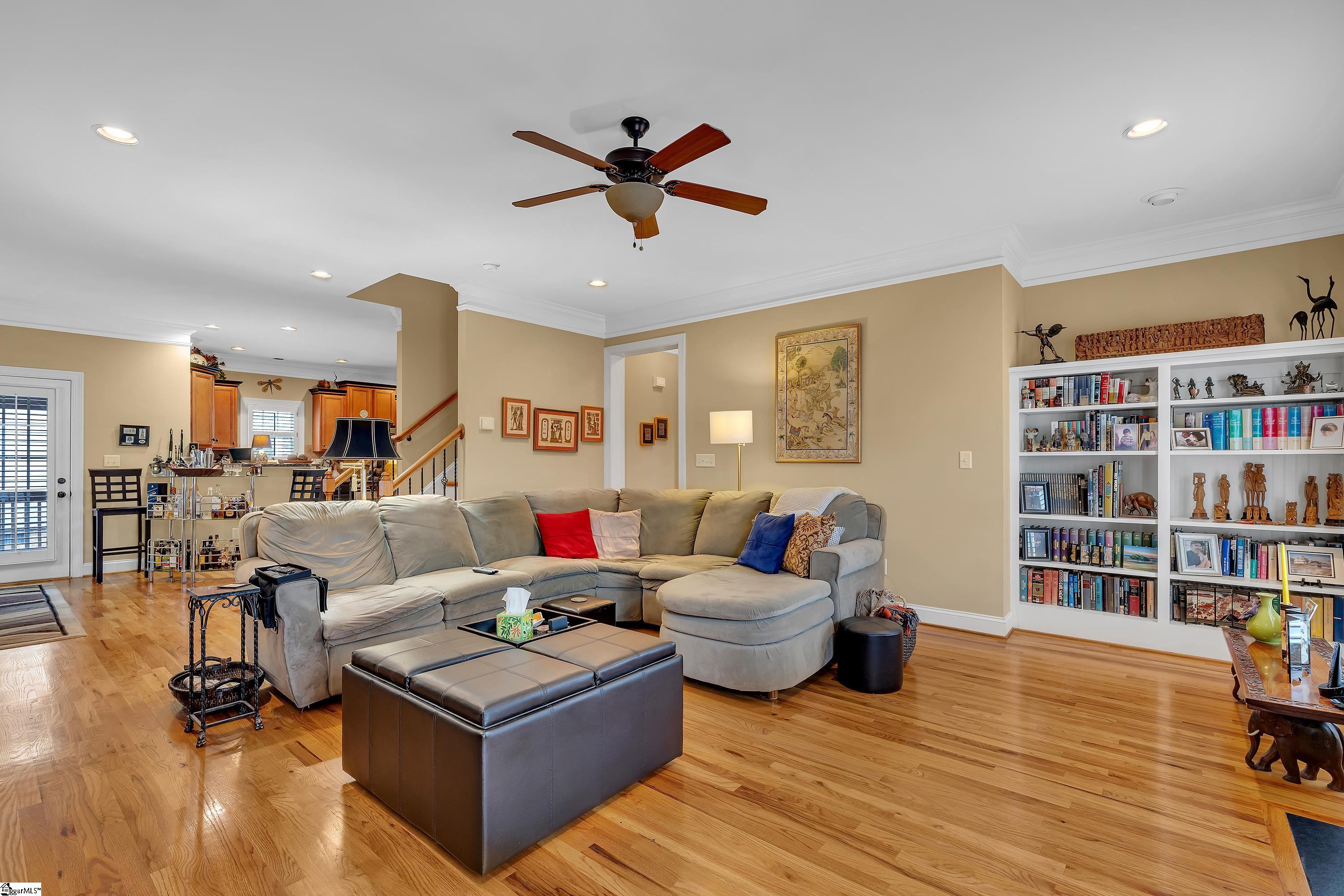 18 Worthington Court Simpsonville, SC 29681