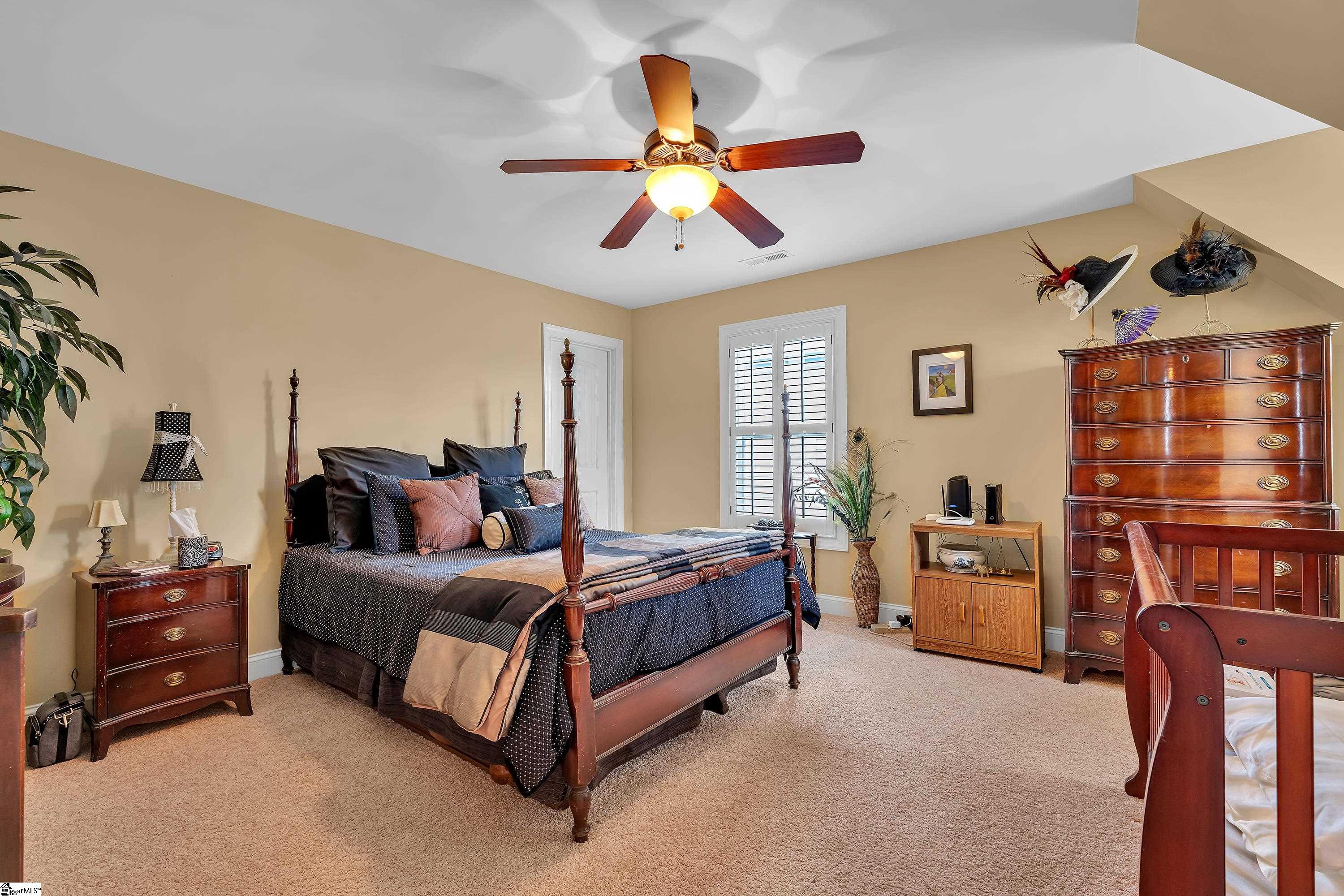 18 Worthington Court Simpsonville, SC 29681