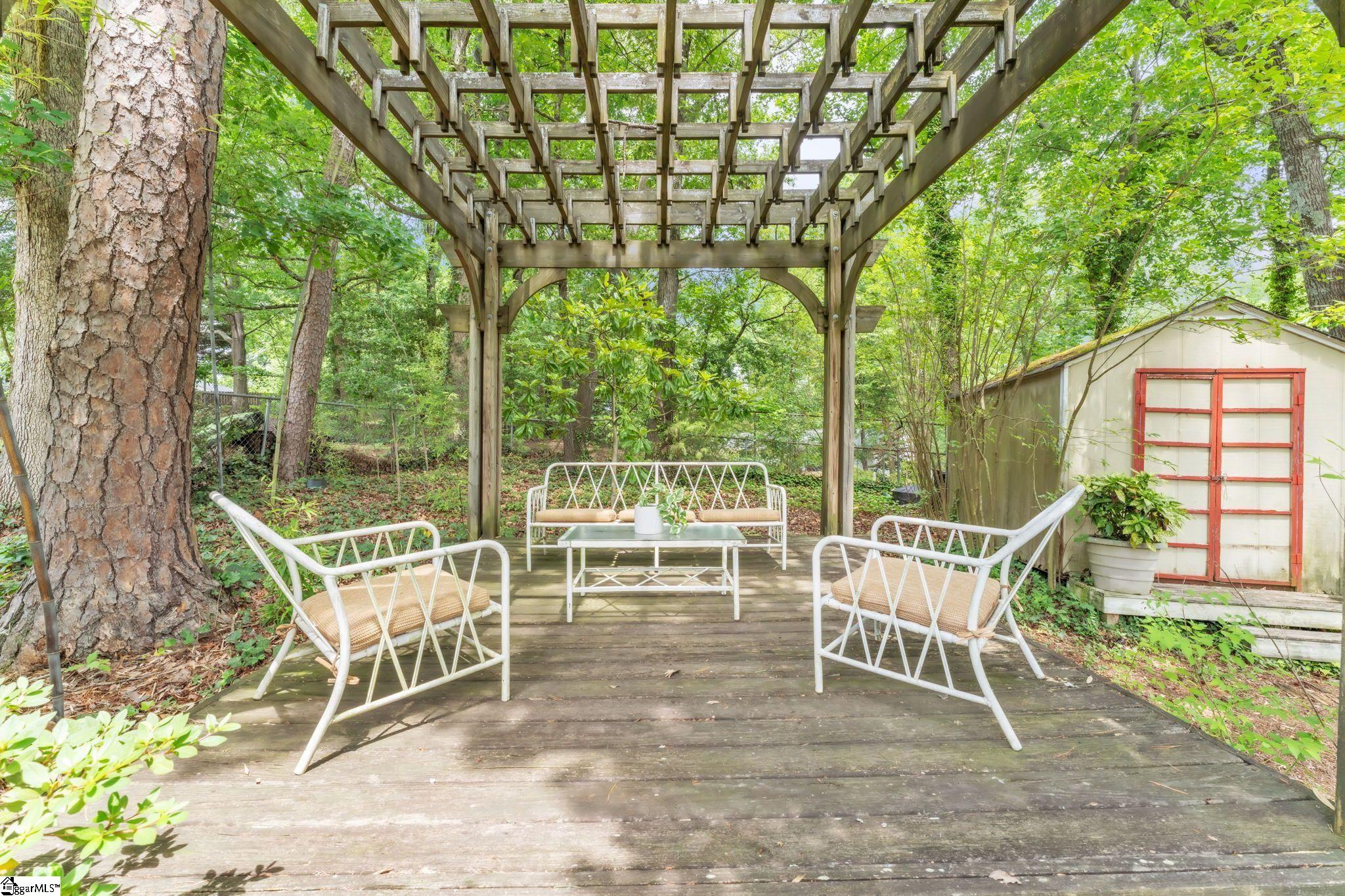 105 Azalea Court Greenville, SC 29615