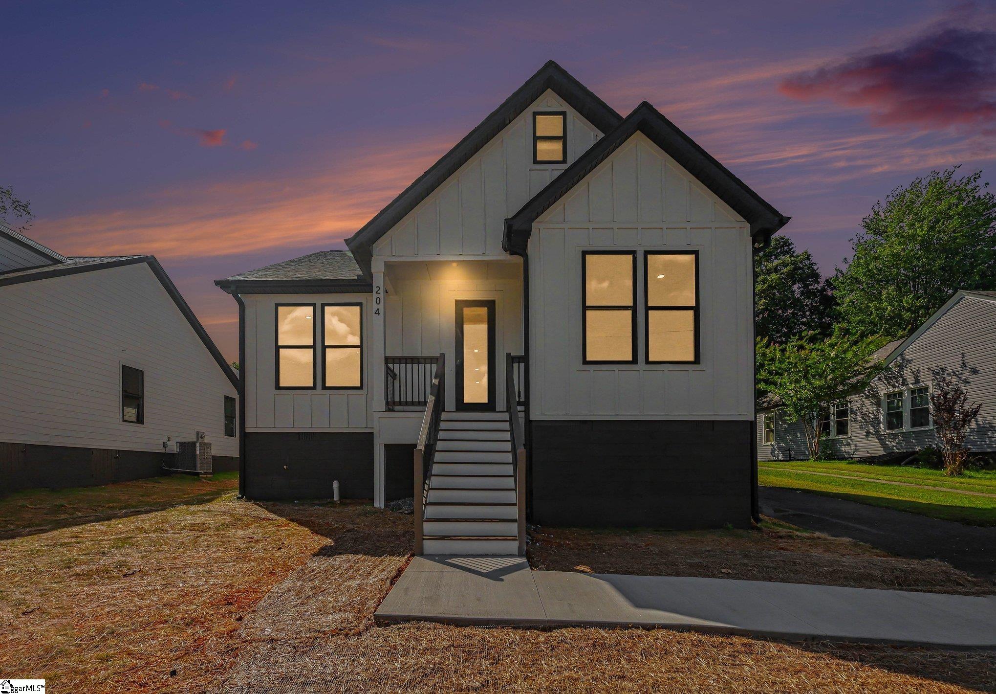 204 Liberty Drive Easley, SC 29640