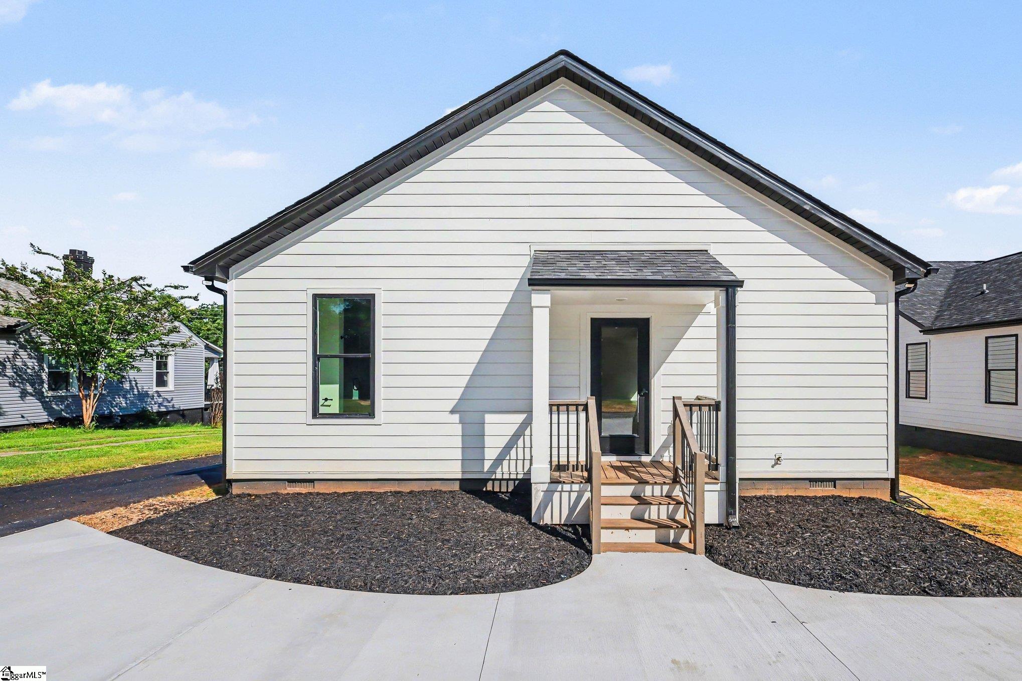 204 Liberty Drive Easley, SC 29640
