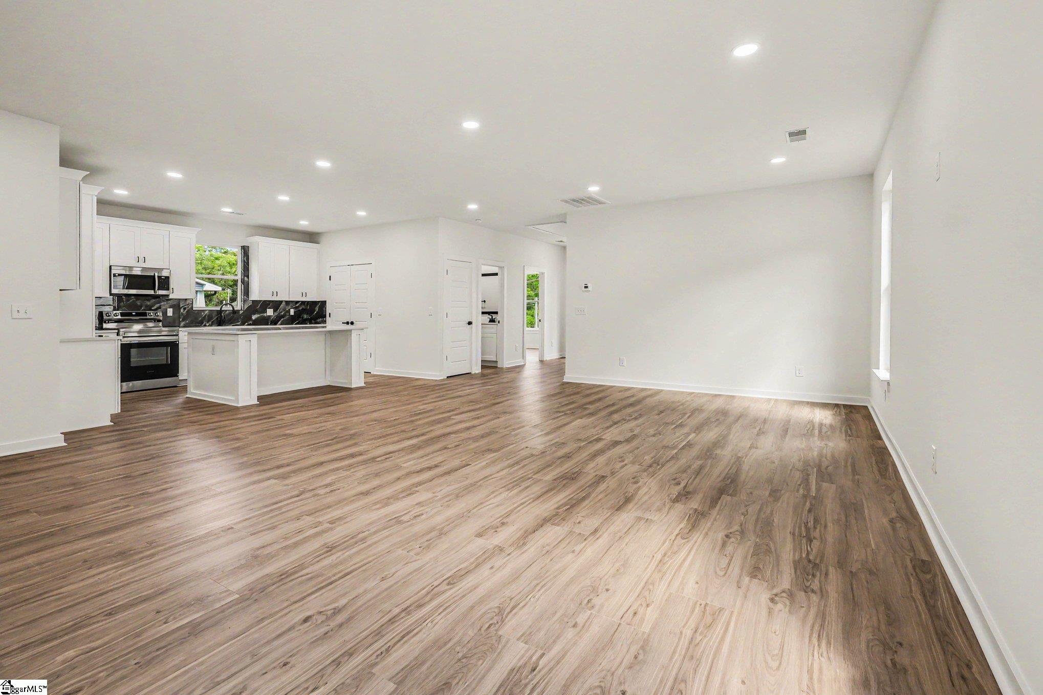 204 Liberty Drive Easley, SC 29640