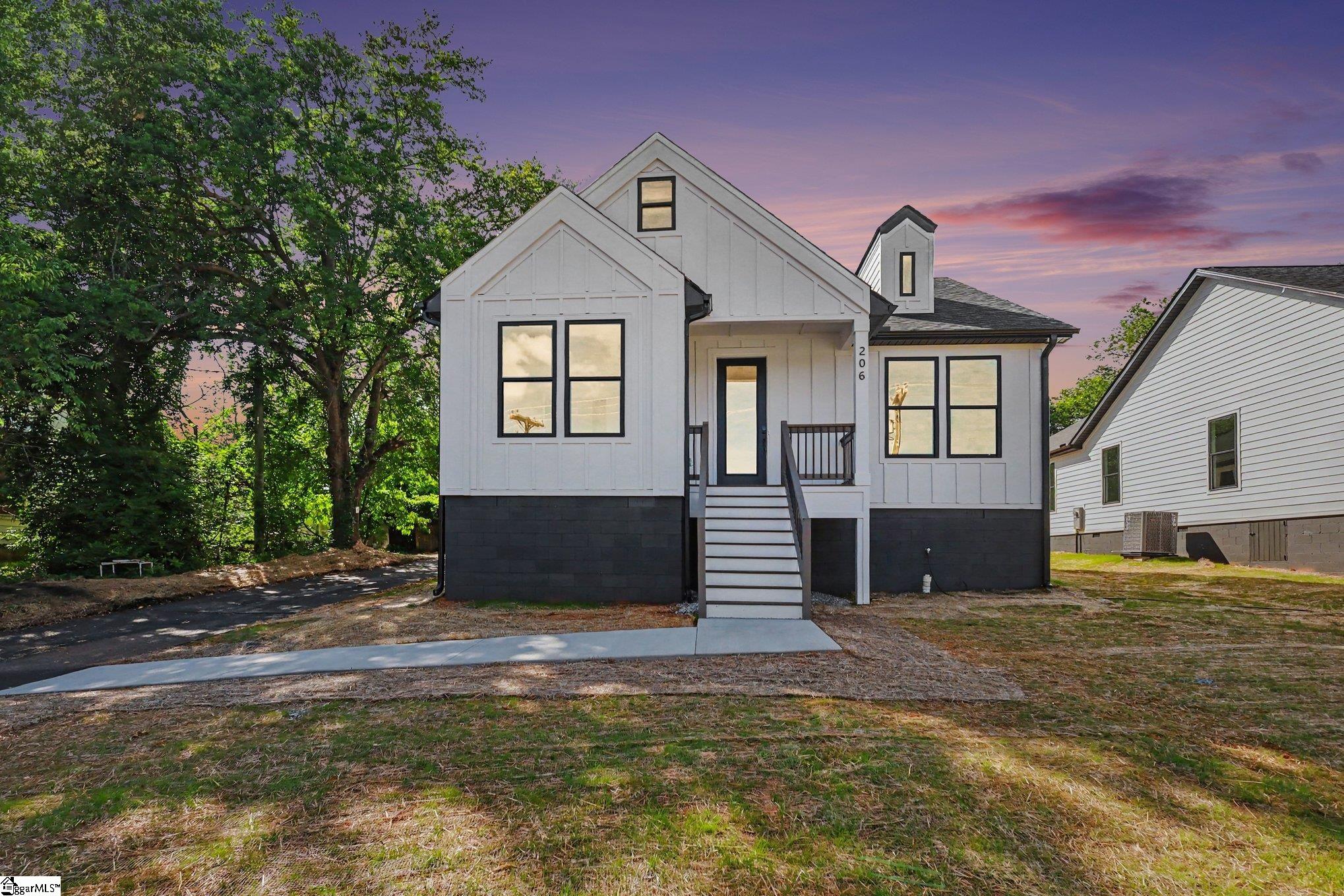 206 Liberty Drive Easley, SC 29640