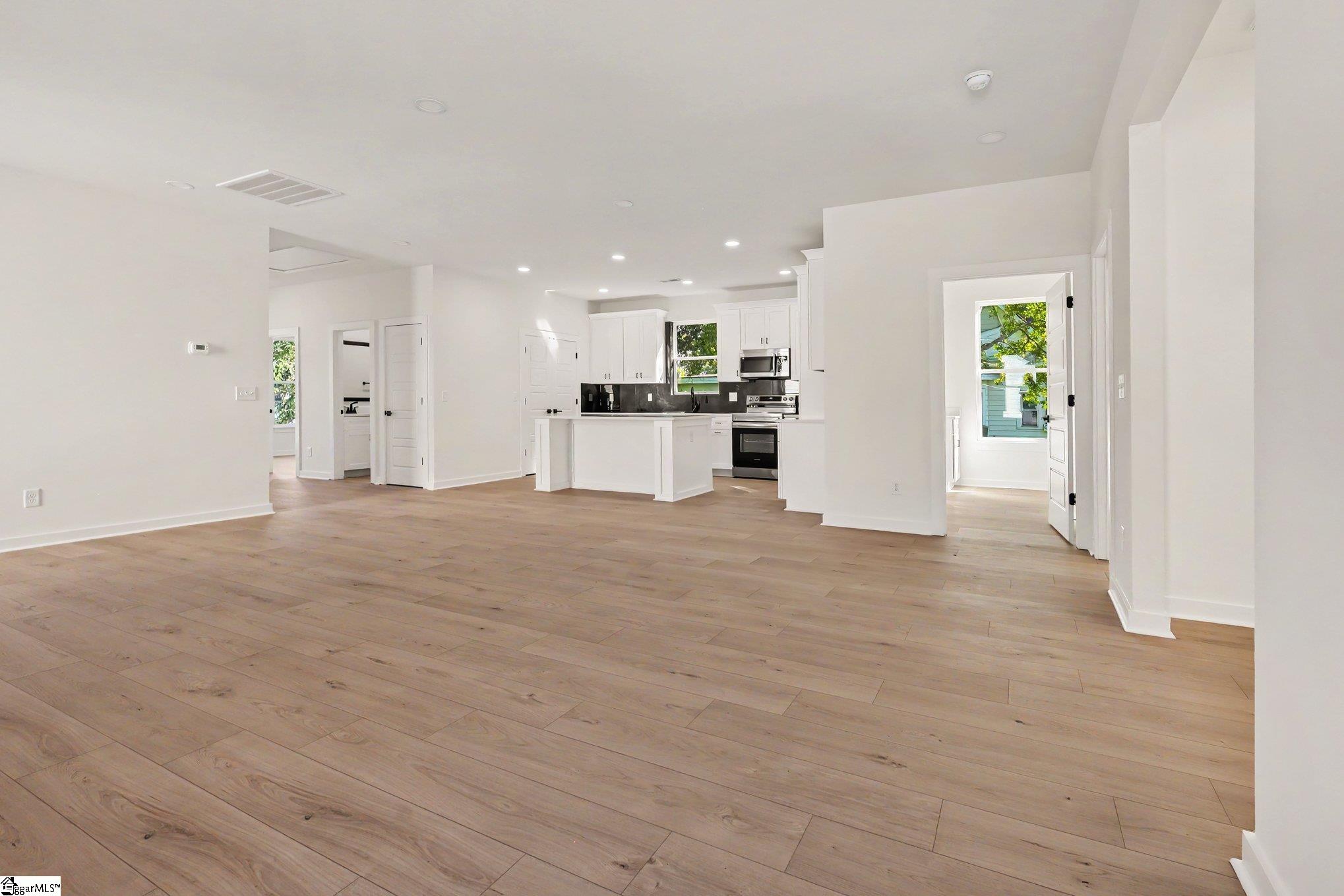 206 Liberty Drive Easley, SC 29640