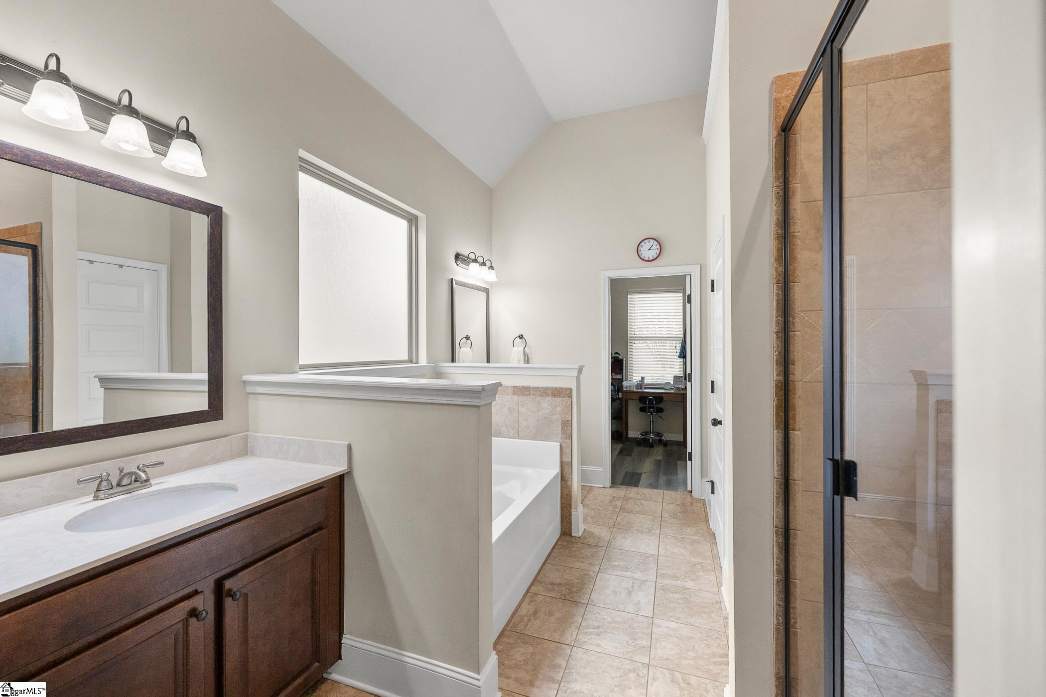 220 Sunnybrook Lane Greer, SC 29650