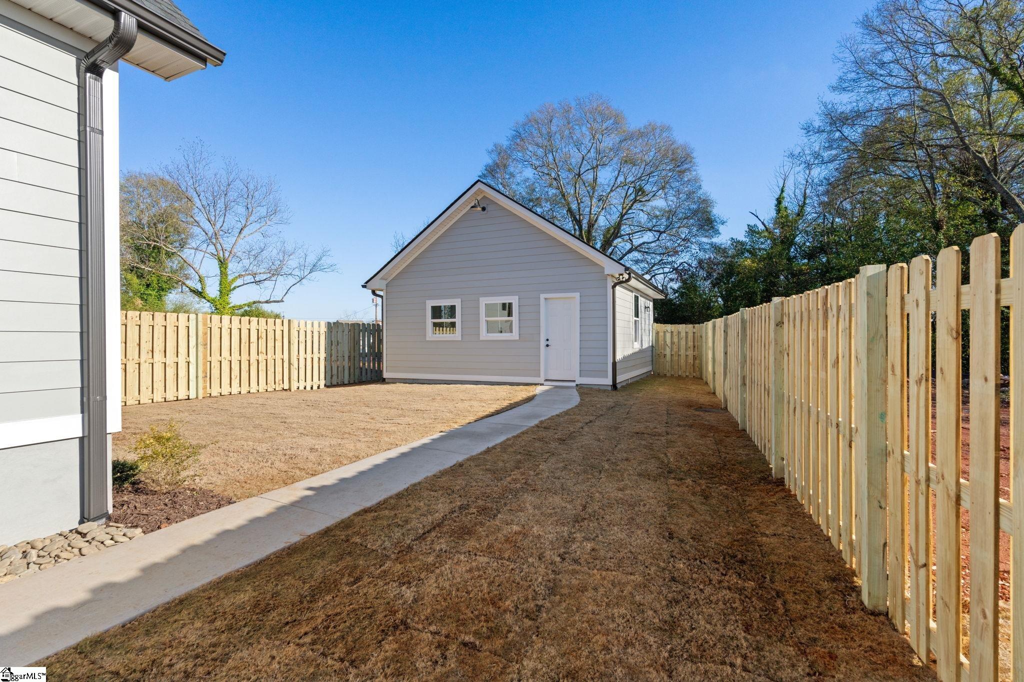 107 Potomac Avenue Greenville, SC 29605