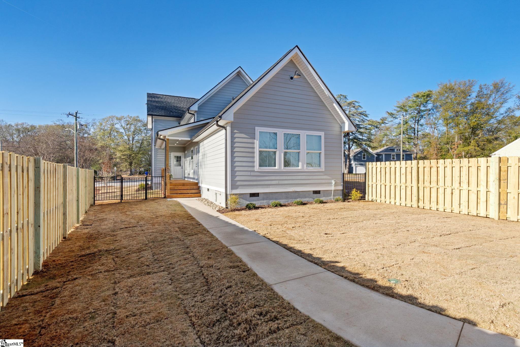 107 Potomac Avenue Greenville, SC 29605